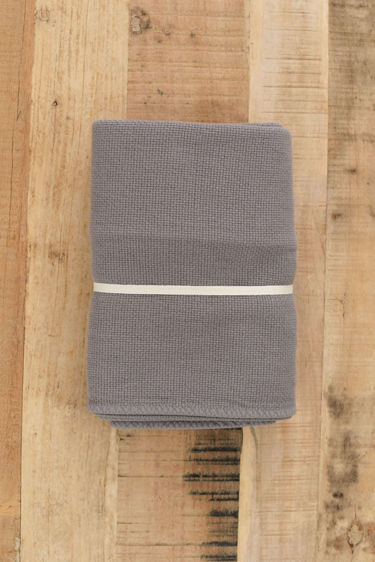 OONA Home Bath Textiles The Bath Towel Shadow / 39" L X 71" W