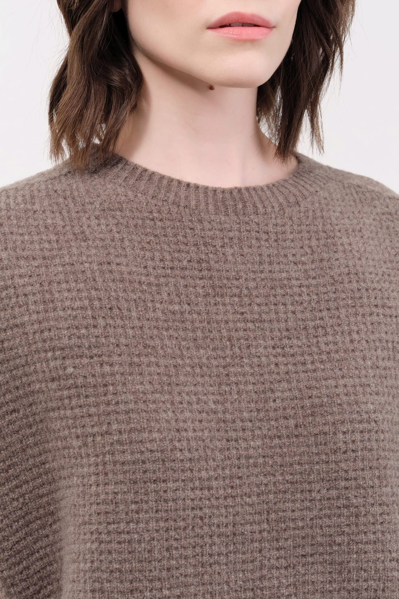 Pas de Calais Apparel Womens Sweaters Cashmere Lambs Wool Boat Neckline Vest in Greige
