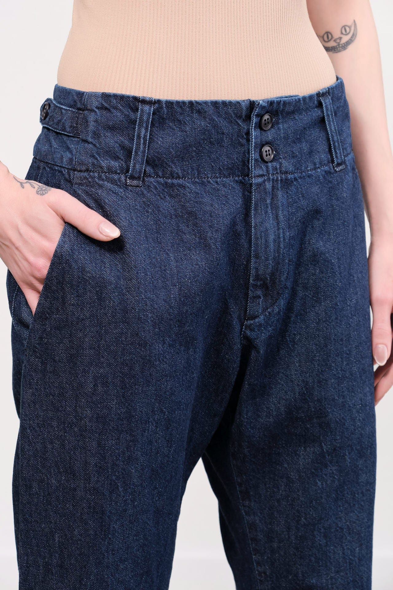 Pas de Calais Apparel Womens Denim Natural Denim Tapered Pants