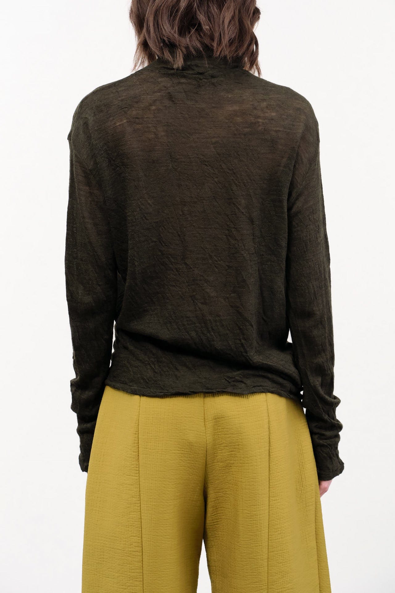 Pas de Calais Apparel Womens Sweaters Wool Gauze Crinkle Turtleneck Jersey Pullover in Khaki