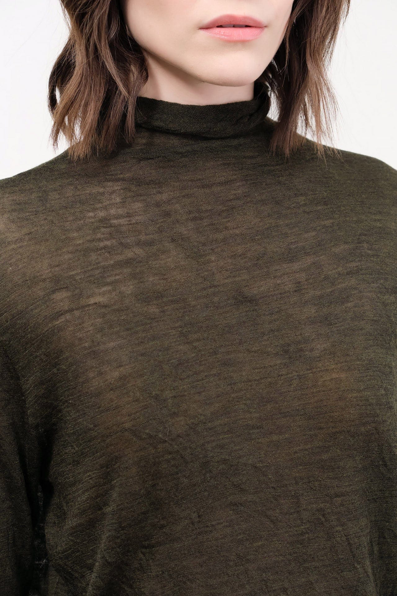 Pas de Calais Apparel Womens Sweaters Wool Gauze Crinkle Turtleneck Jersey Pullover in Khaki