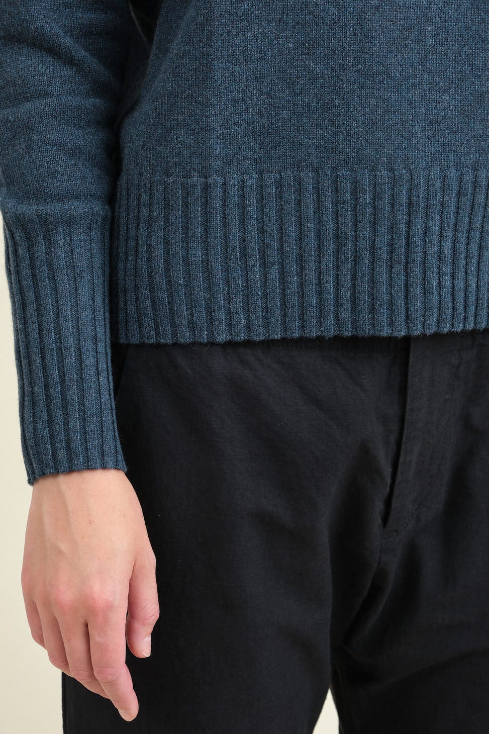 Hemline on Baby Cashmere Crew in Peacock