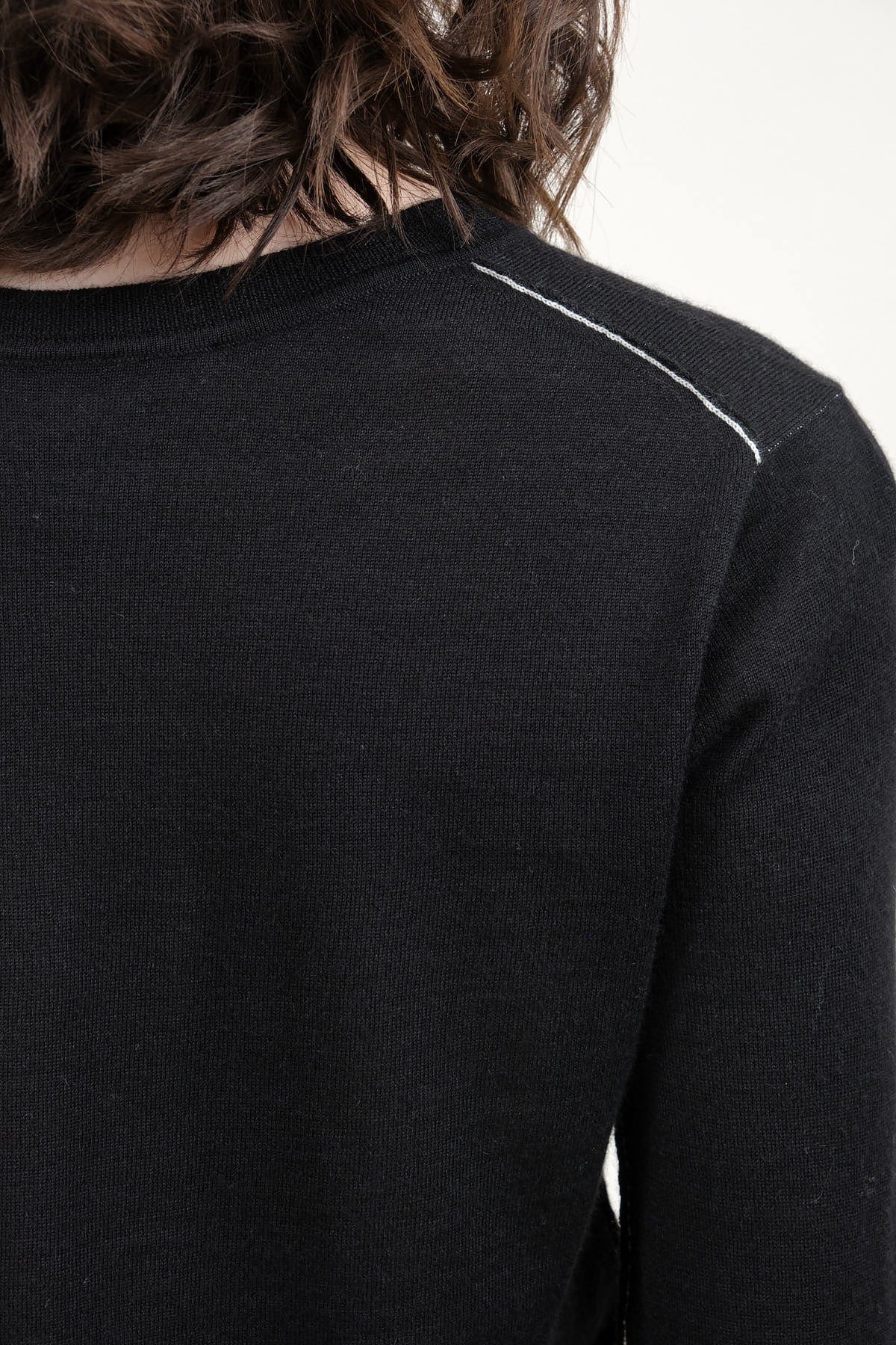 Shoulder detailing on L/S Crew in Black