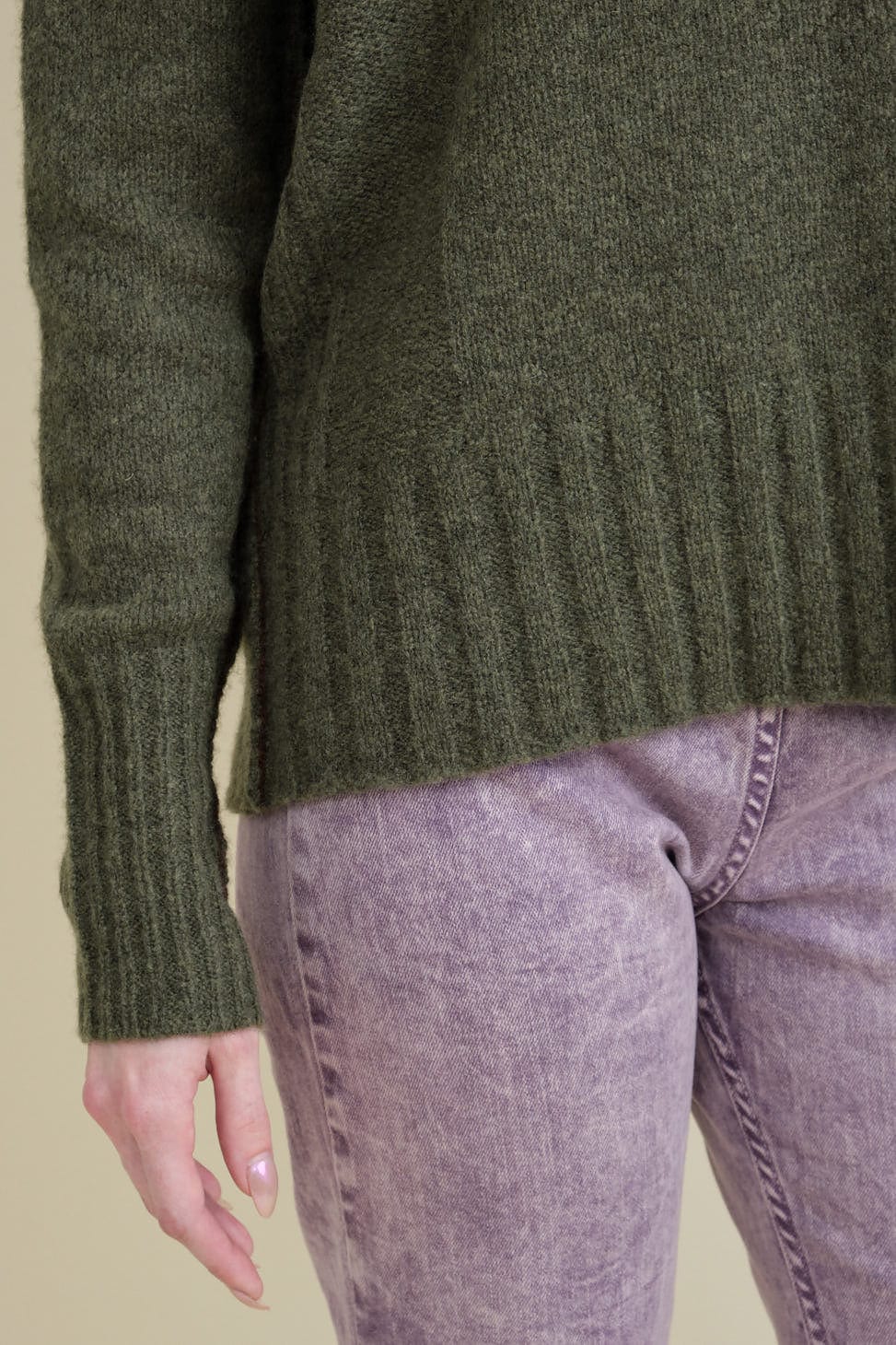 Hemline on Dreamy Pullover in Moss