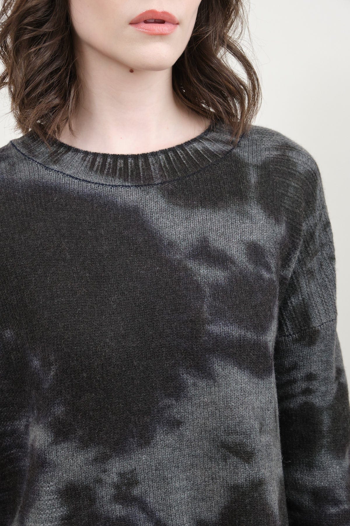 Neckline on L/S Tie Dye Crew