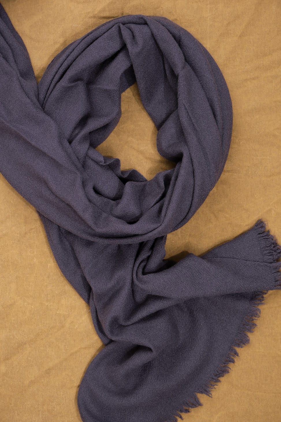 Close up of 610 Sim Cashmere Scarf in Japanese Blue