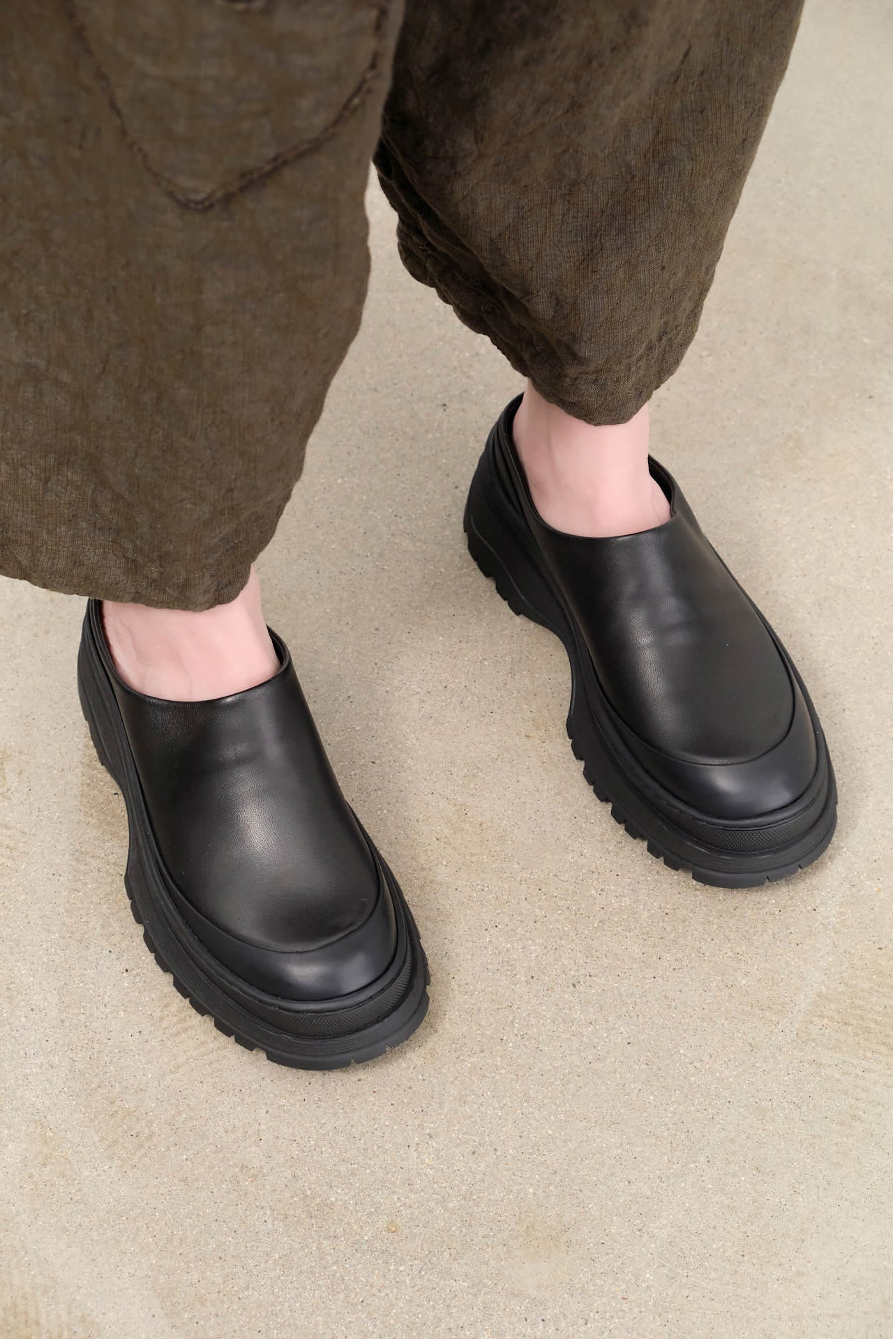 Rachel Comey Accessories Womens Shoes Barla Mule in Pebble Black