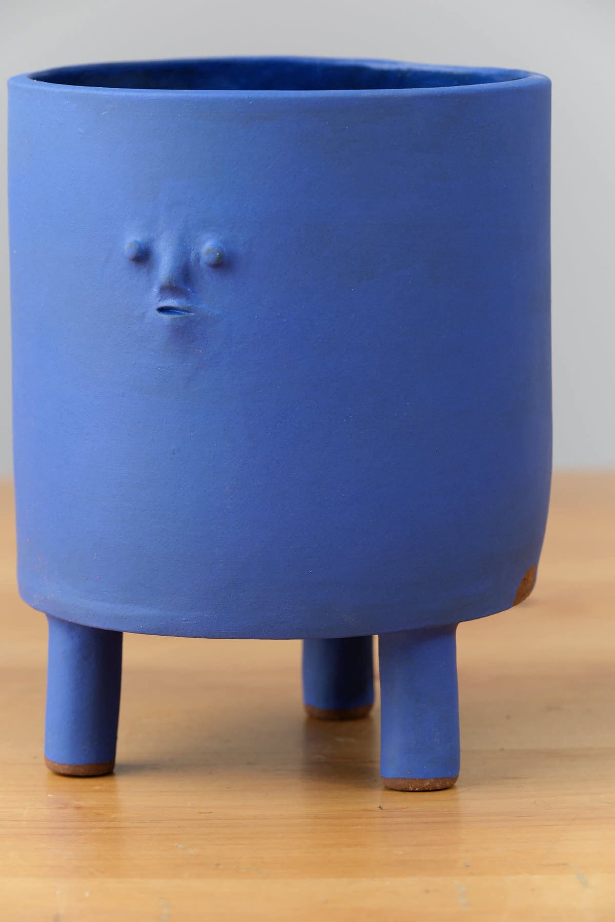 Rami Kim Studio Home Planters Tripod Mini Face Planter in Blue Intense Blue