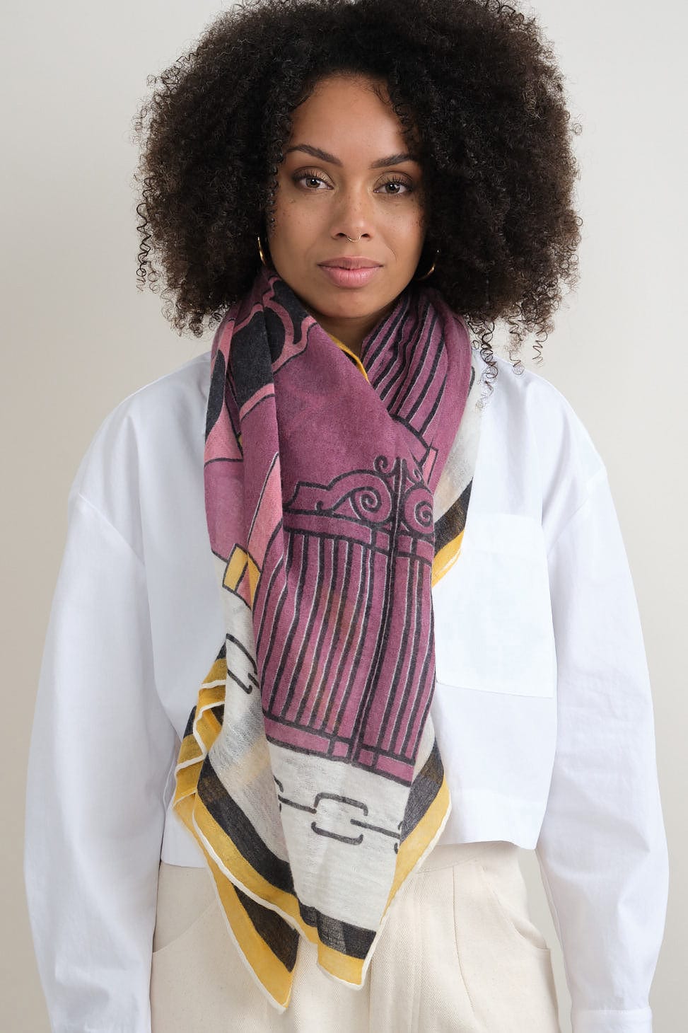 Obeliks and Gates Scarf on the body