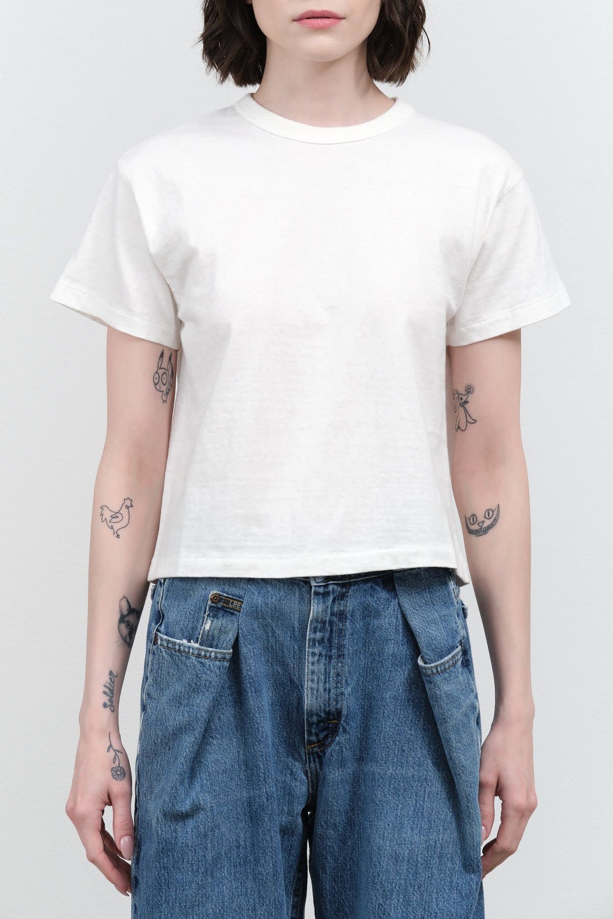 Hi'aka T-Shirt by Sunray Sportswear in Off White