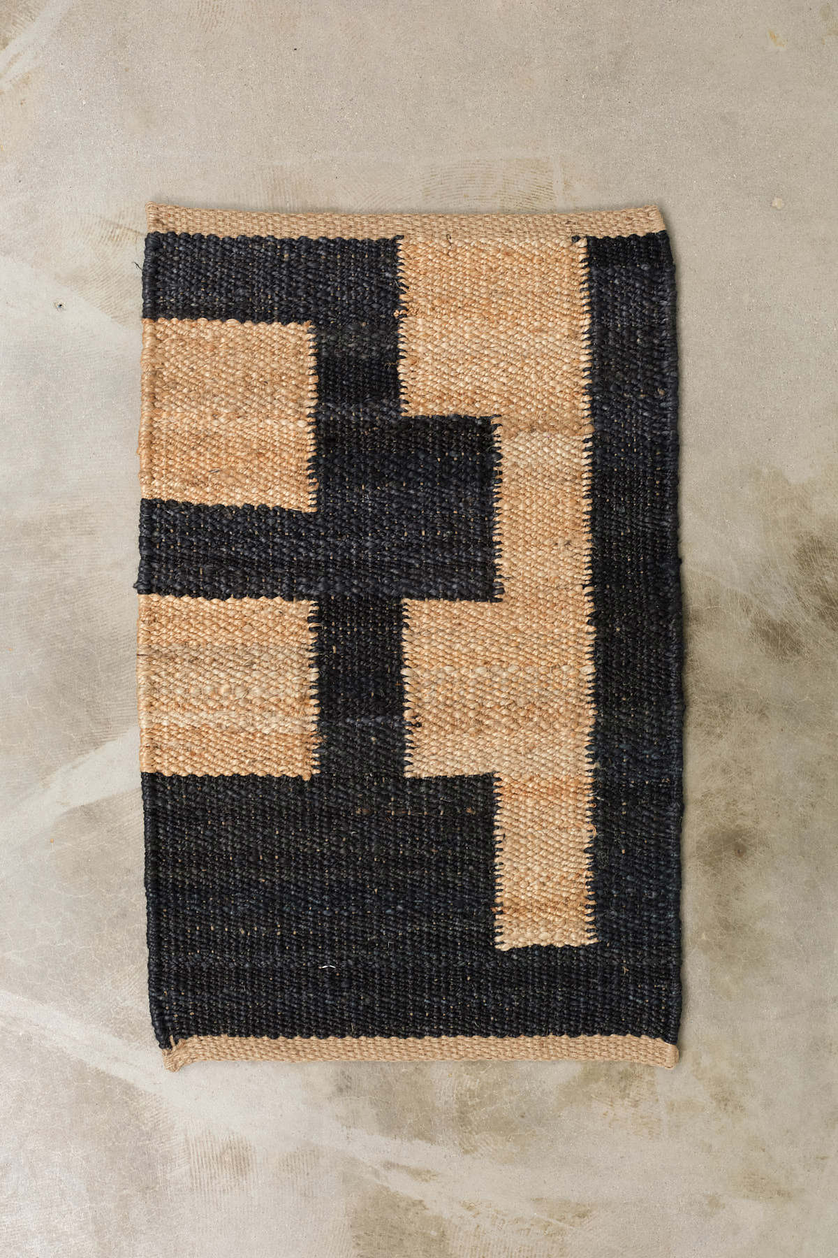 Tantuvi Home Rugs No. 5 Hemp Rug No. 5 / 2' L X 3' W
