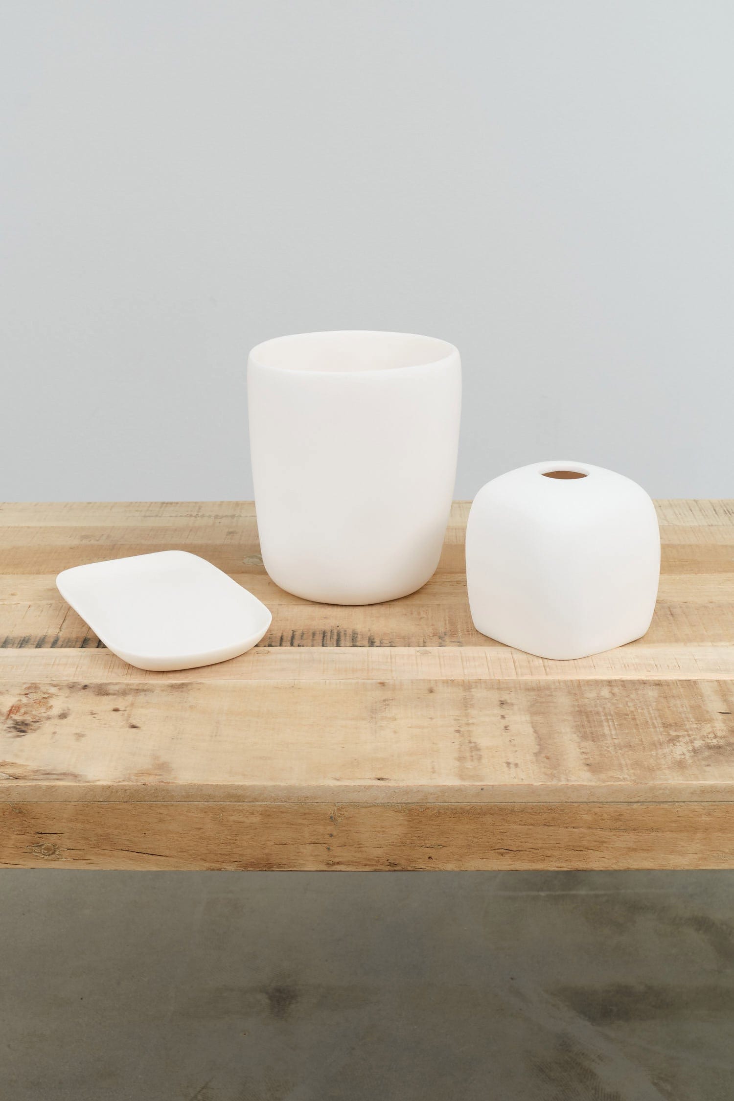 Tina Frey Designs Home Bath Accessories Arc Tissue Box Holder White / 5.5" L X 5" W X 6" H