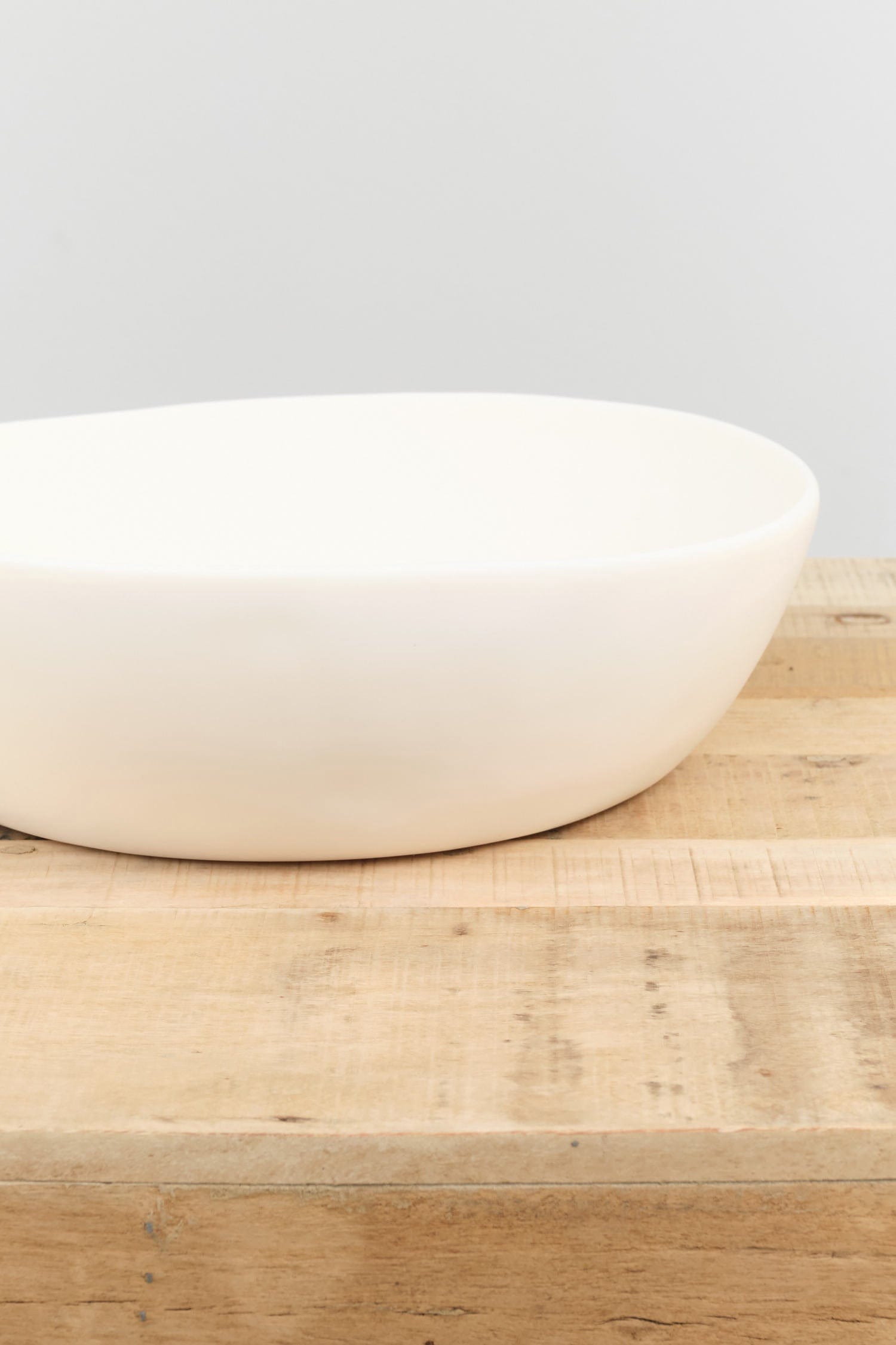 Tina Frey Designs Home Kitchen Serving Purist Large Bowl White / 16" D X 4.5" H