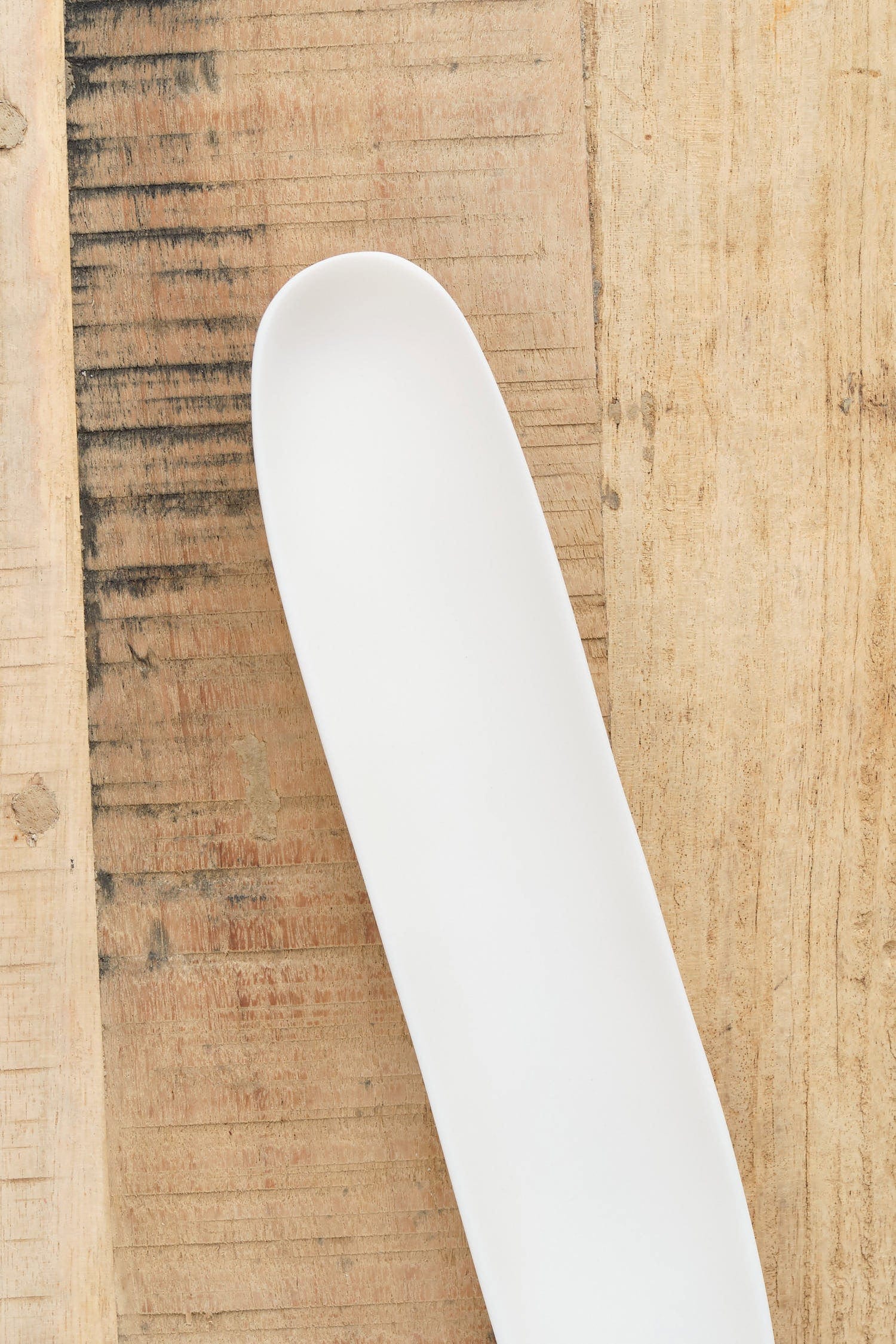 Tina Frey Designs Home Kitchen Serving Sculpt Olive Dish White / 12" L X 2.5" W X 1" H