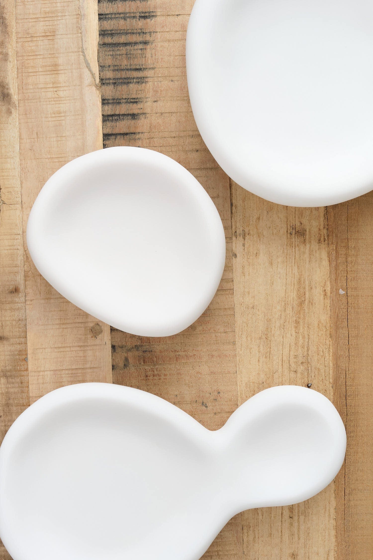 Tina Frey Designs Home Kitchen Serving Small Amoeba Bowl White / 4.25" L X 4.25" W X 1.5" H