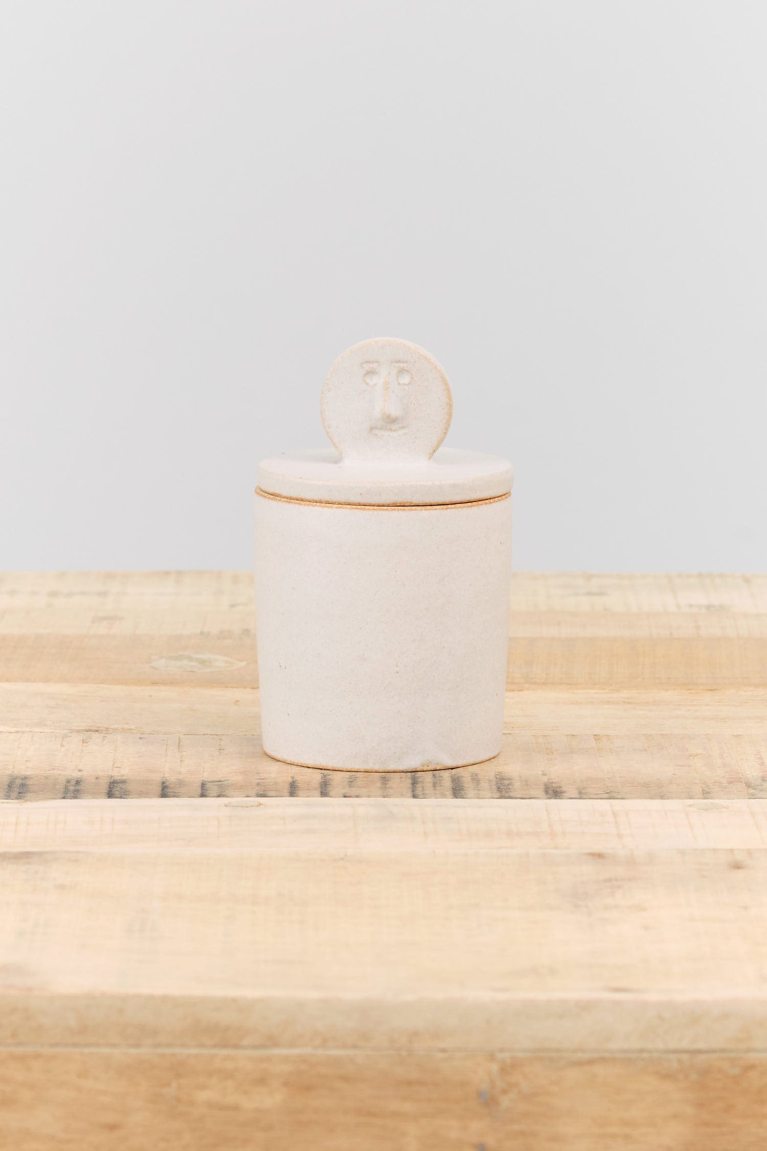 Tomoro Pottery Home Kitchen Containers Face Jar 6" H X 3.5" Dia