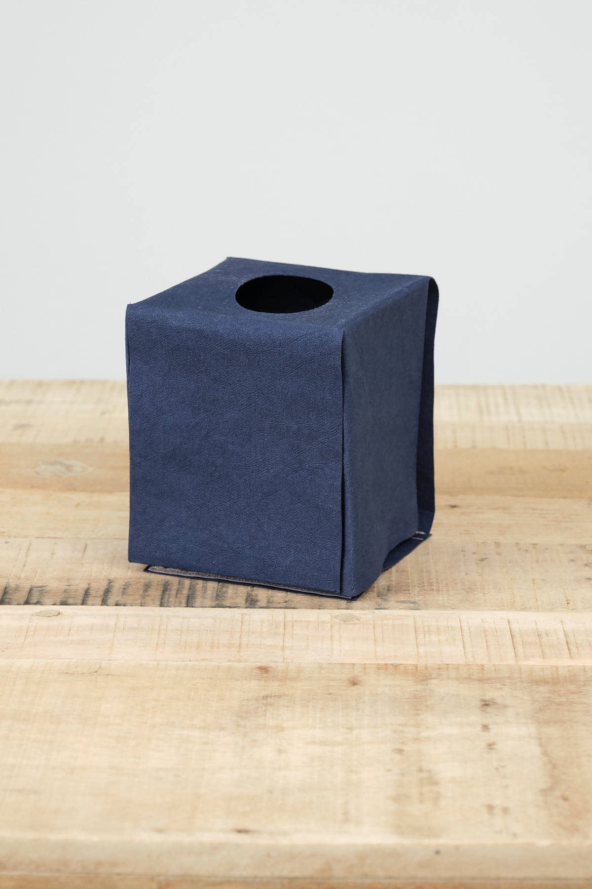 Uashmama Home Bath Accessories Tissue Box Inchiostro / 4.7" L x 4.7" W x 4.7" H