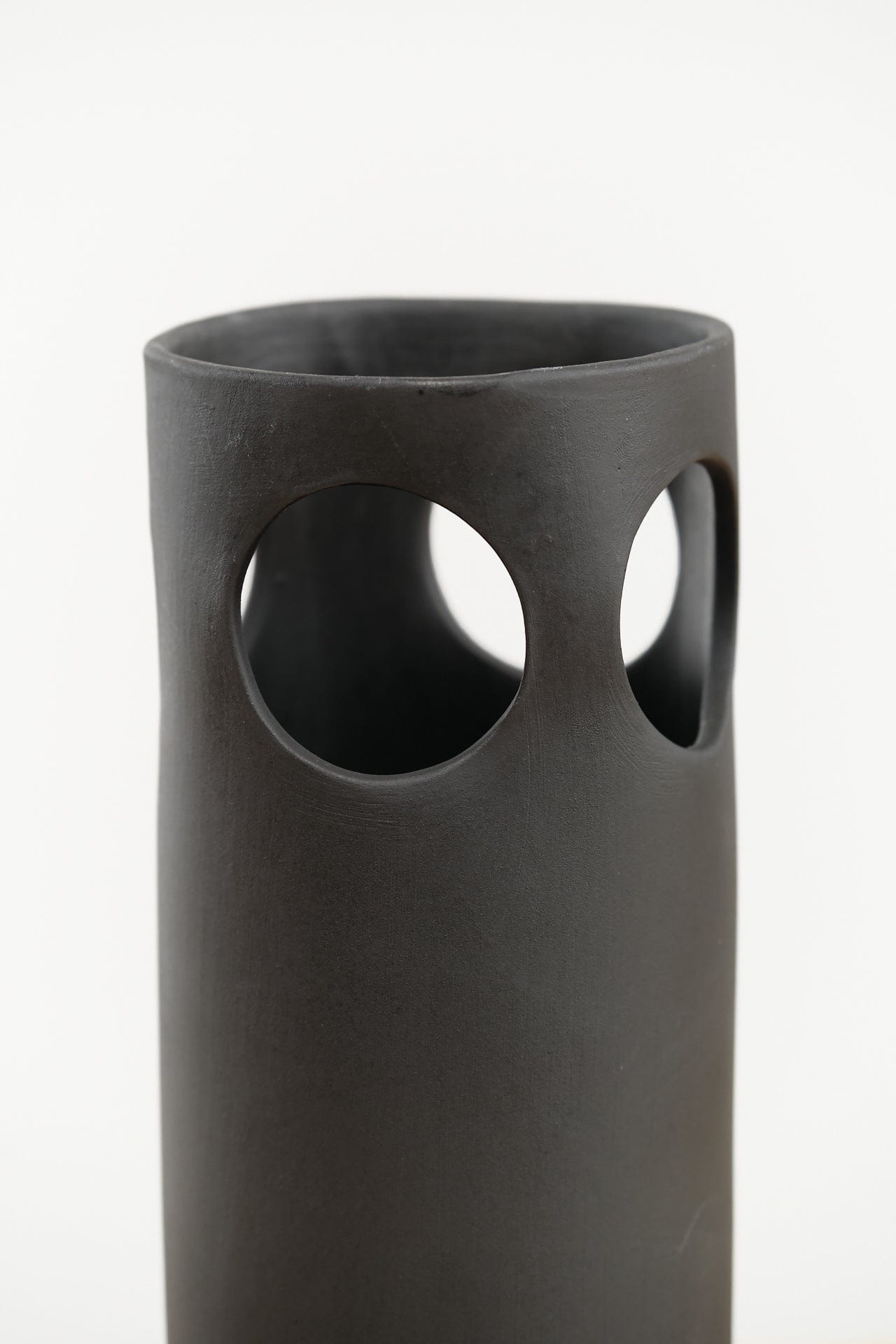 Virginia Sin Art Ceramics Cenote Vase