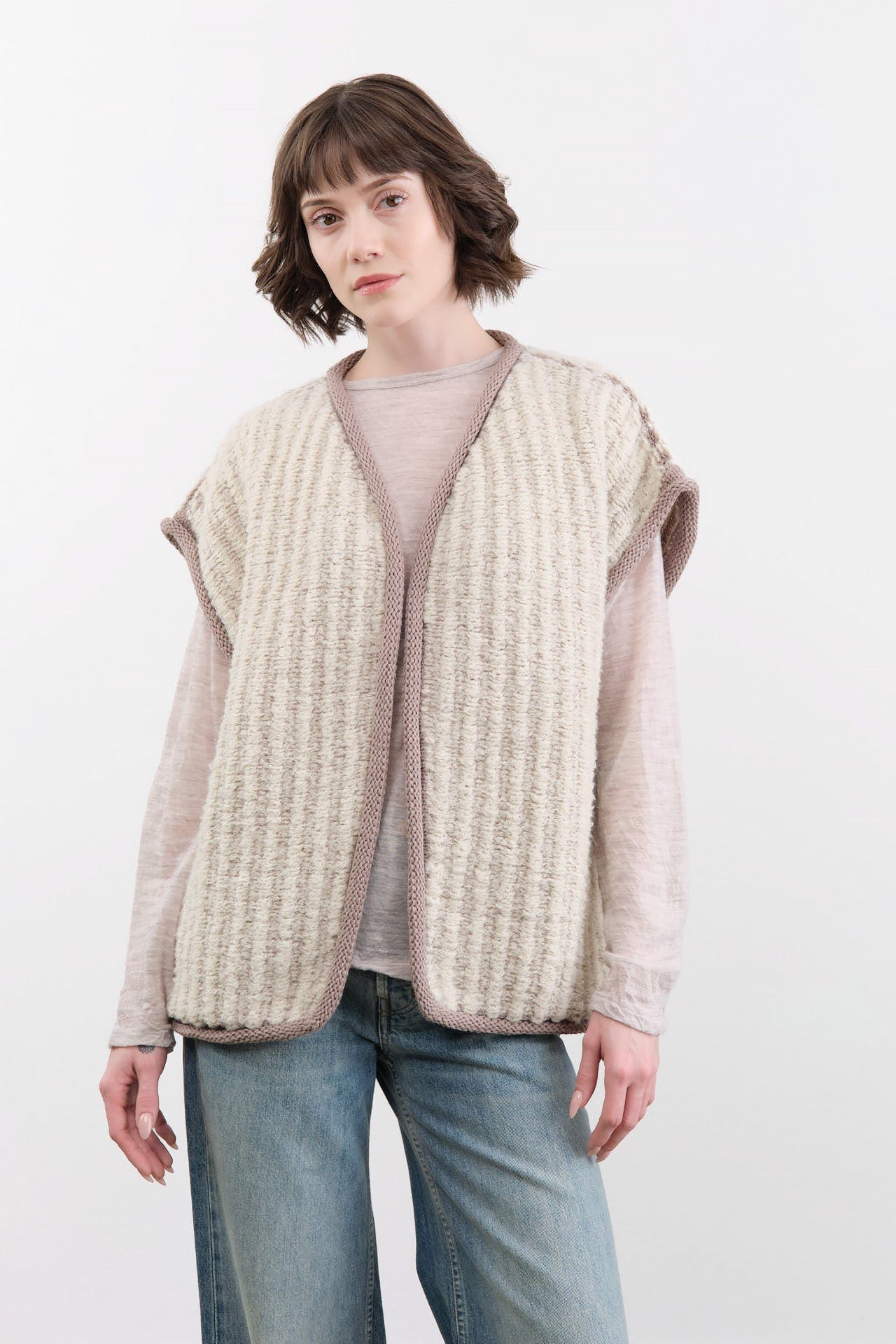 Wol Hide Apparel Womens Sweaters Knit Weave Vest in Chalk