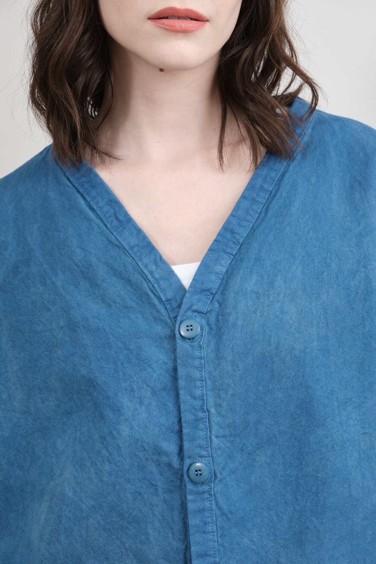 twill button down wol hide