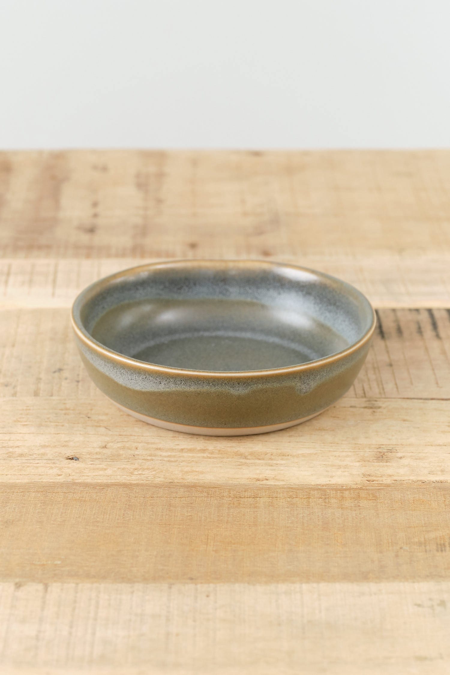 WRF Lab Ceramics Home Kitchen Dishware Small Coupe Plate Ash / 6" Dia X 1.5" H