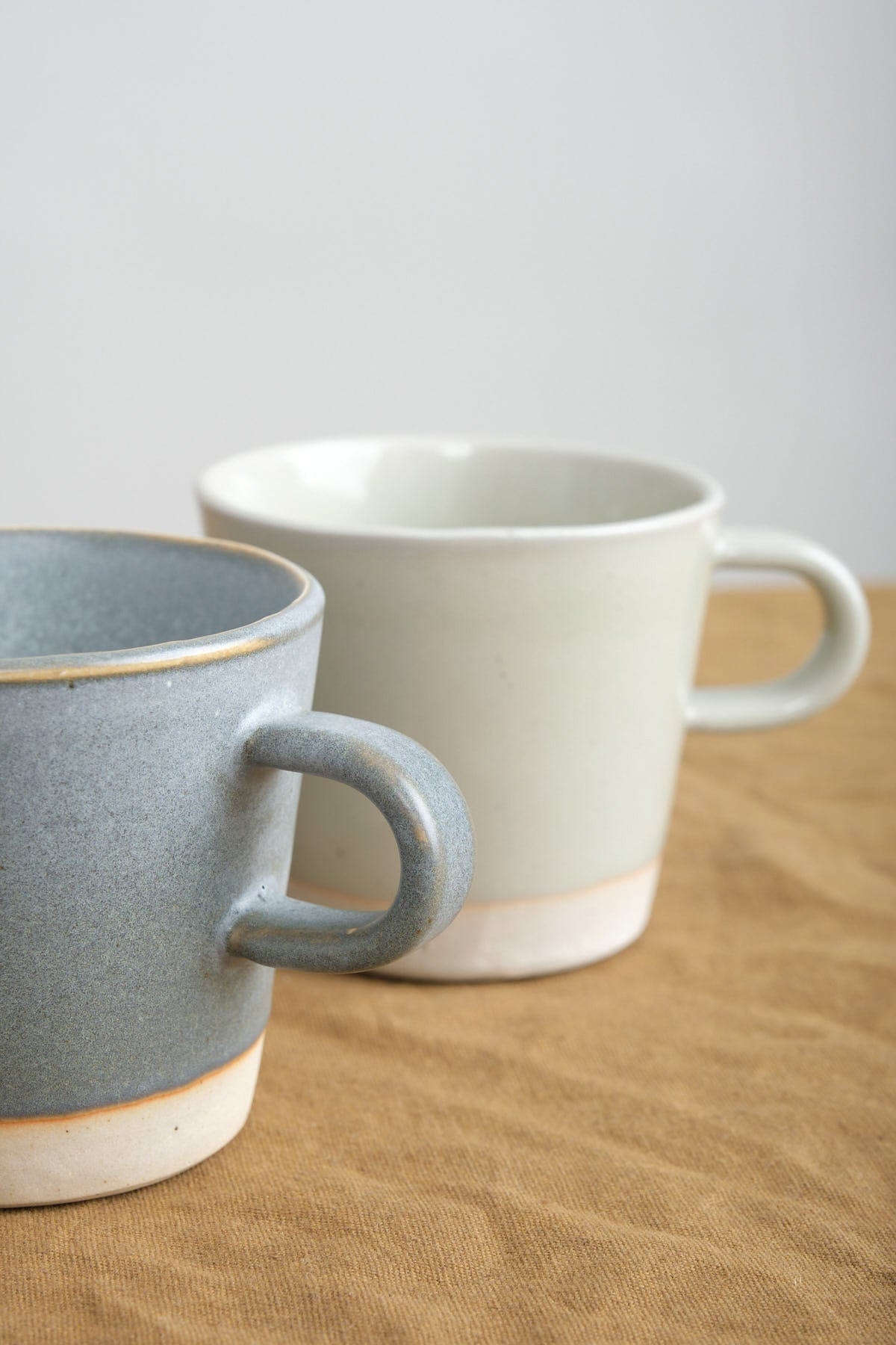 WRF Lab Ceramics Home CoffeeTea U-Shape Handle Mugs