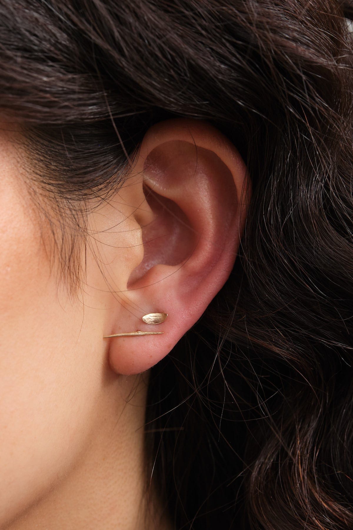 WWAKE Jewelry Earrings Smudge Wisp Earring 10K Yellow Gold