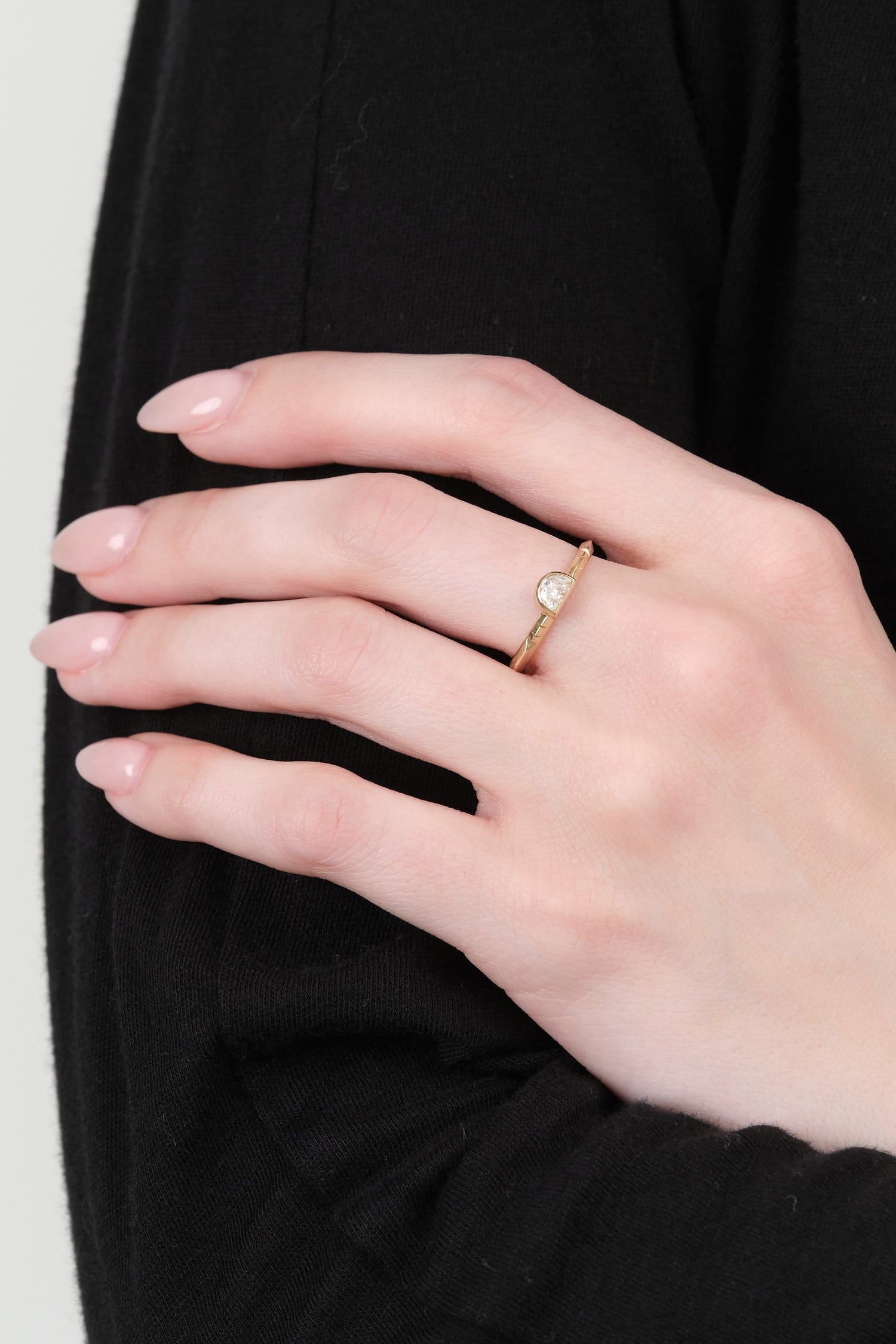 Young In The Mountains Jewelry Rings Asahi Solitaire Ring White Diamond / 7