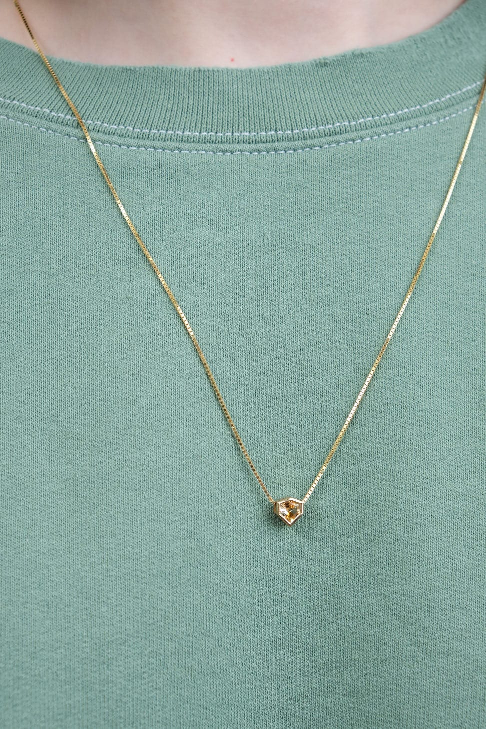 Golden Sunshine Montana Sapphire Necklace on the body