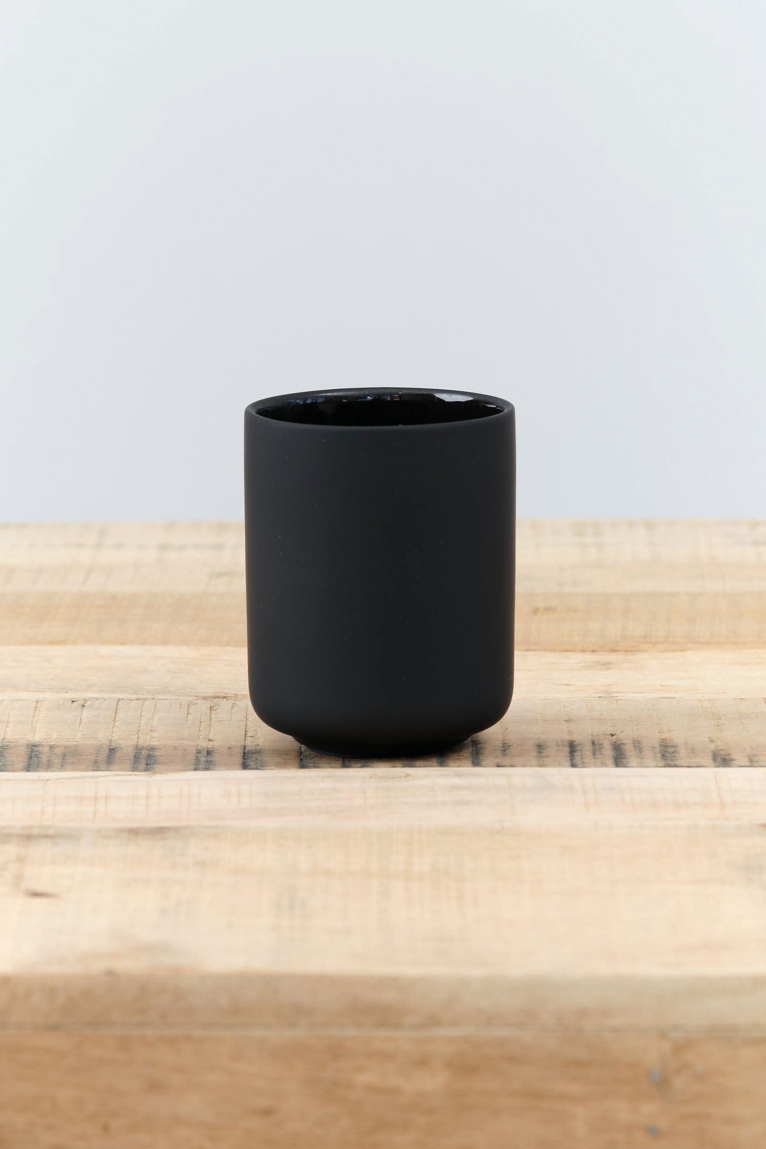 Zone Denmark Home Bath Accessories UME Tooth Brush Mug Black / 4" H