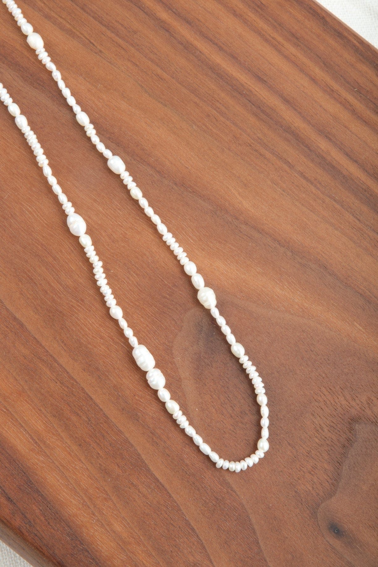 WWAKE Jewelry Necklaces Pearl Collage Necklace Pearl / 14-16" Chain
