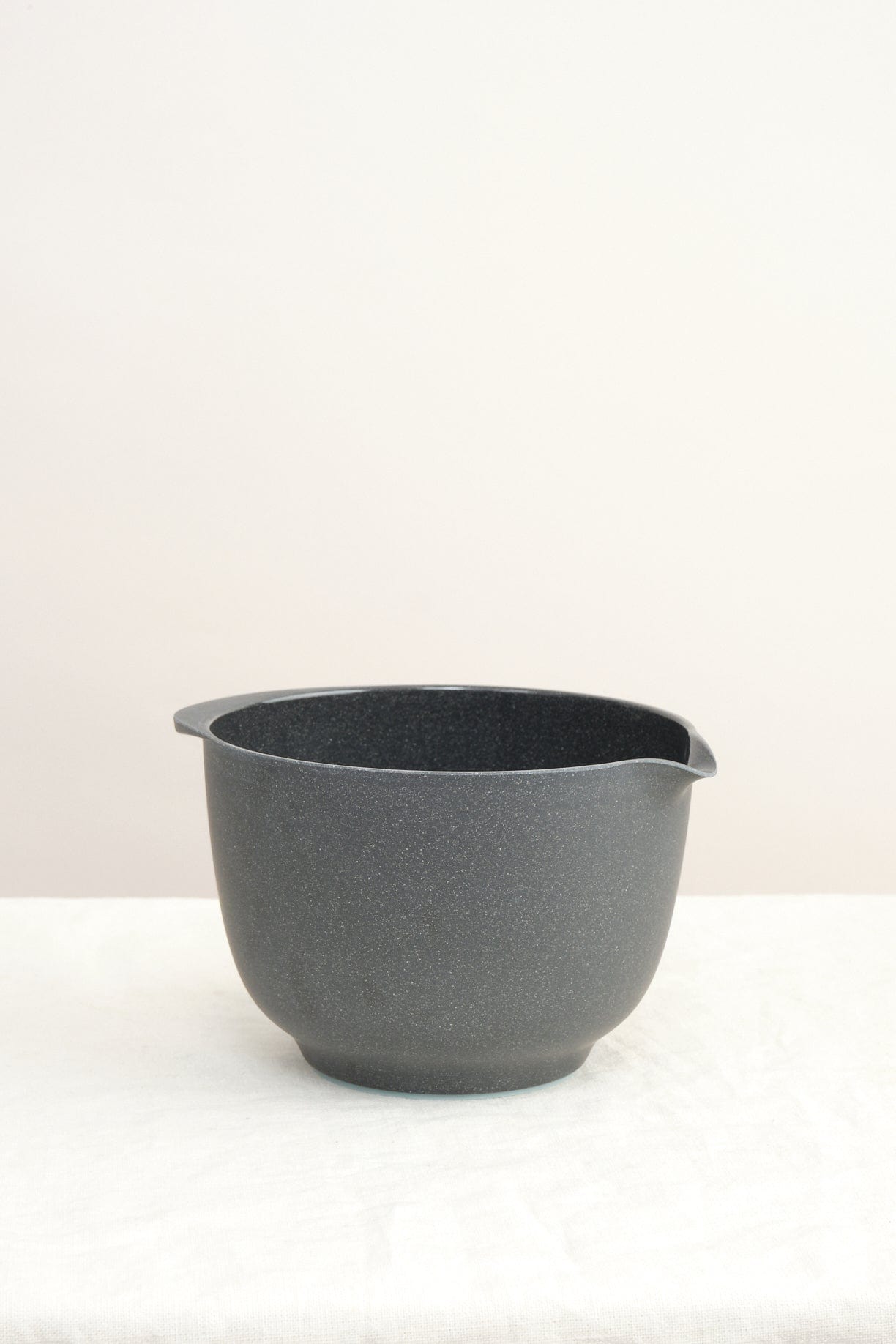 Mepal Home Kitchen Containers 68 oz Rosti Margrethe Mixing Bowl Pebble Black / 2L/68oz