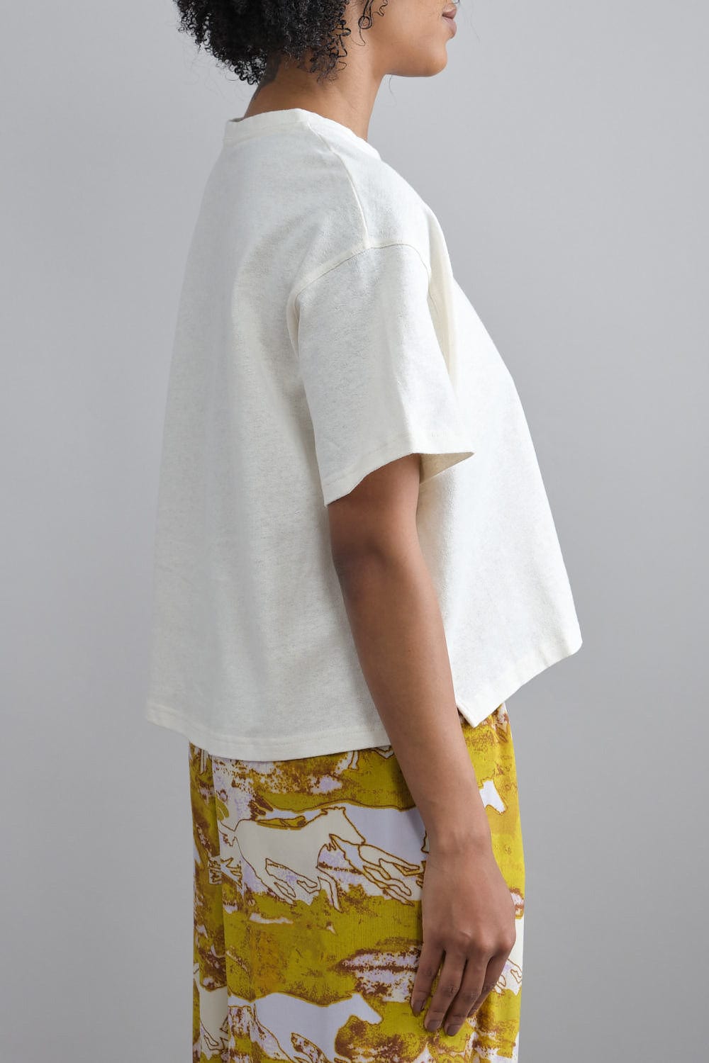 Side of Signature Cropped Tee in Off White