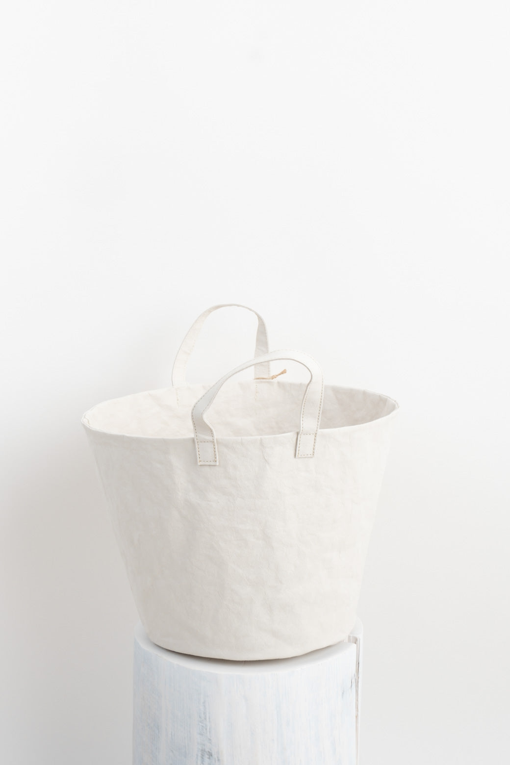 Uashmama Medium Paniere Bucket in White