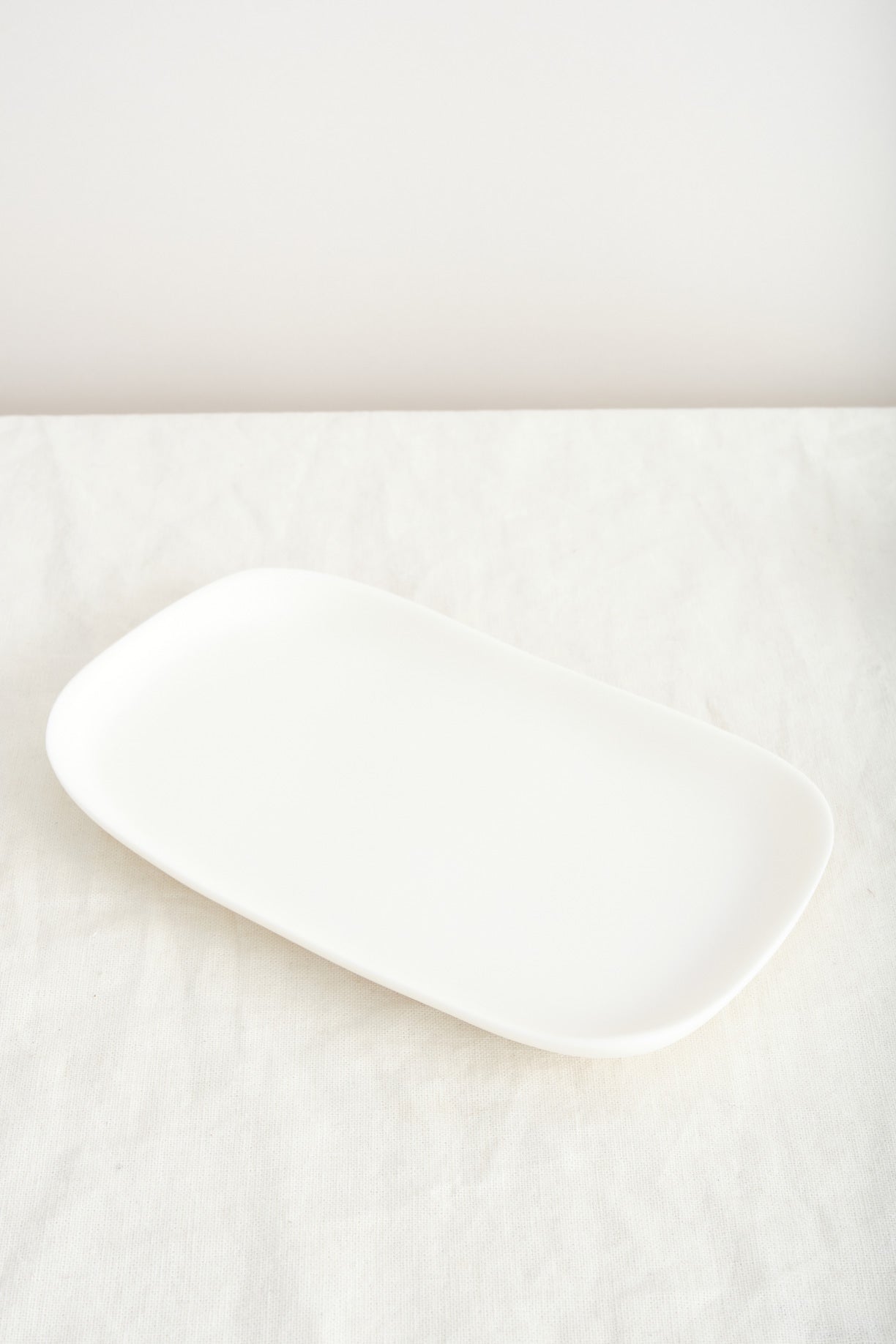 Tina Frey Designs Guest Towel Tray White