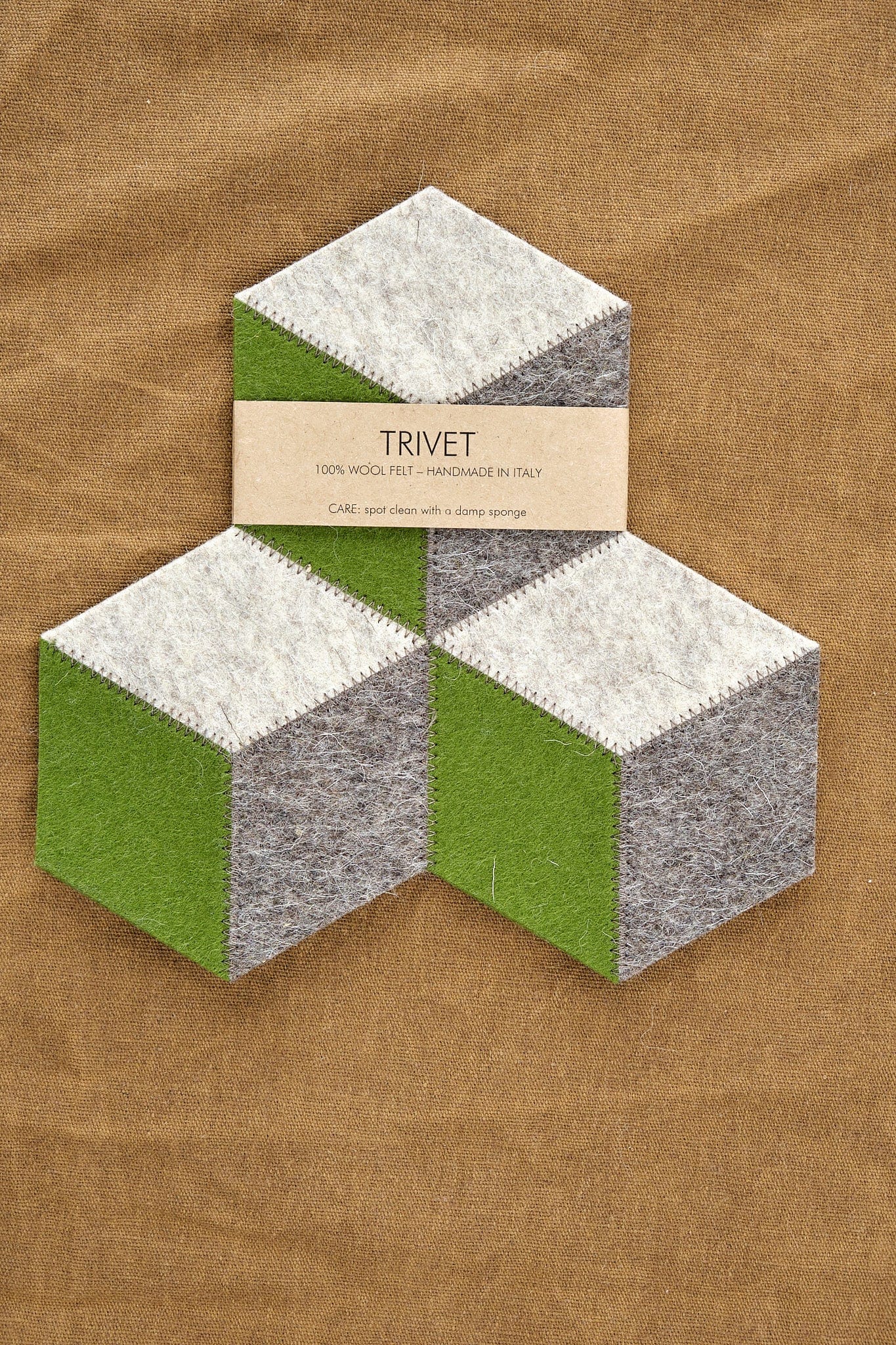 Anonima Mente Design Hexagonal Felt Trivet green