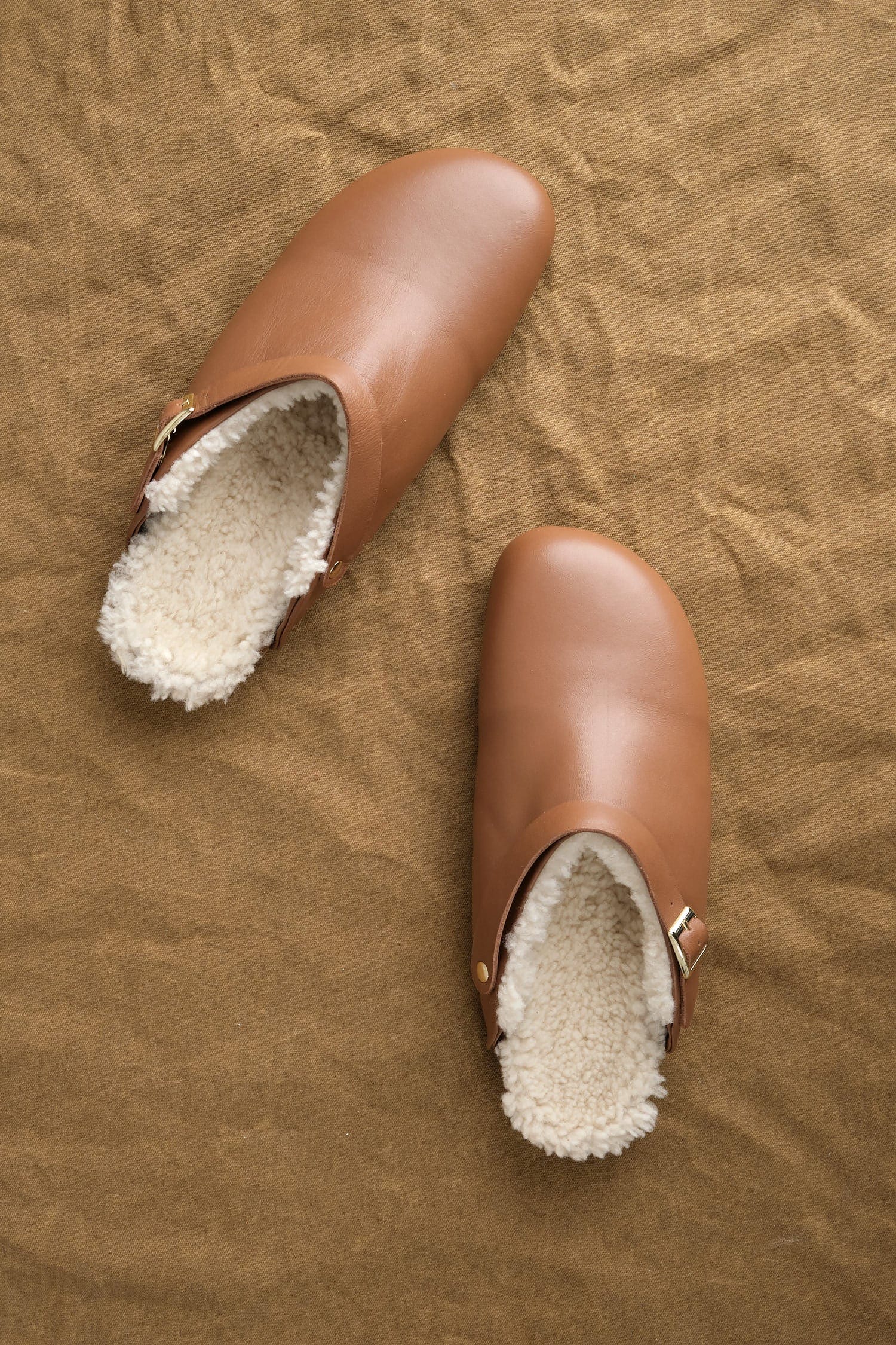 Top of Clog with Shearling in Umber