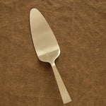 Fog Linen Work Home Kitchen Utensils Brass Cake Server Brass / 8.25" L