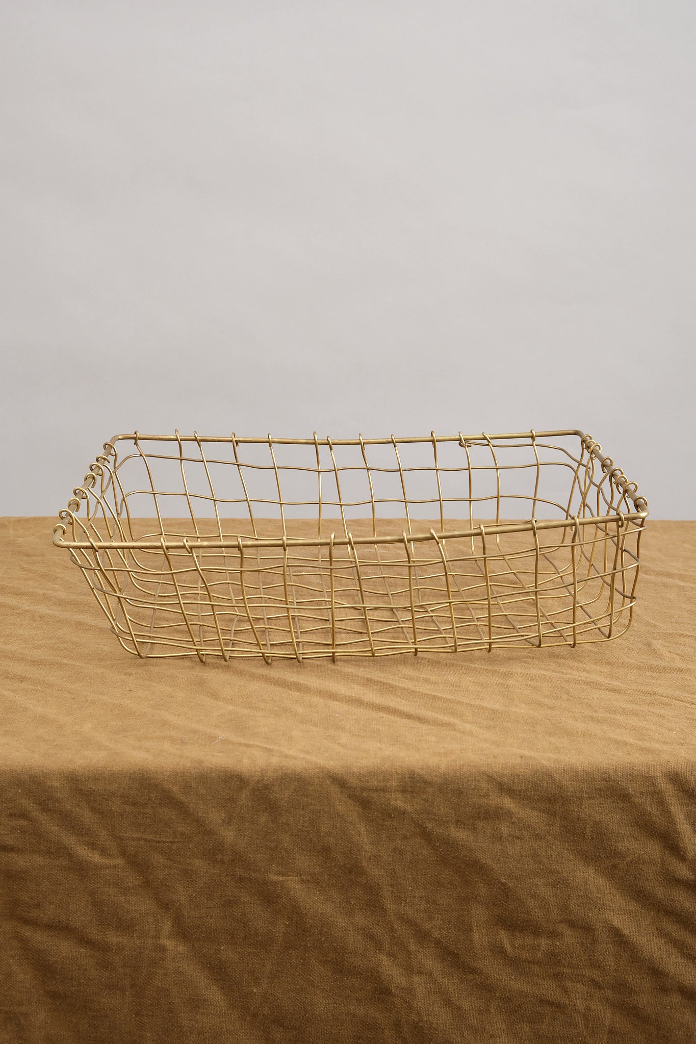  Low Brass Basket Fog Linen Work