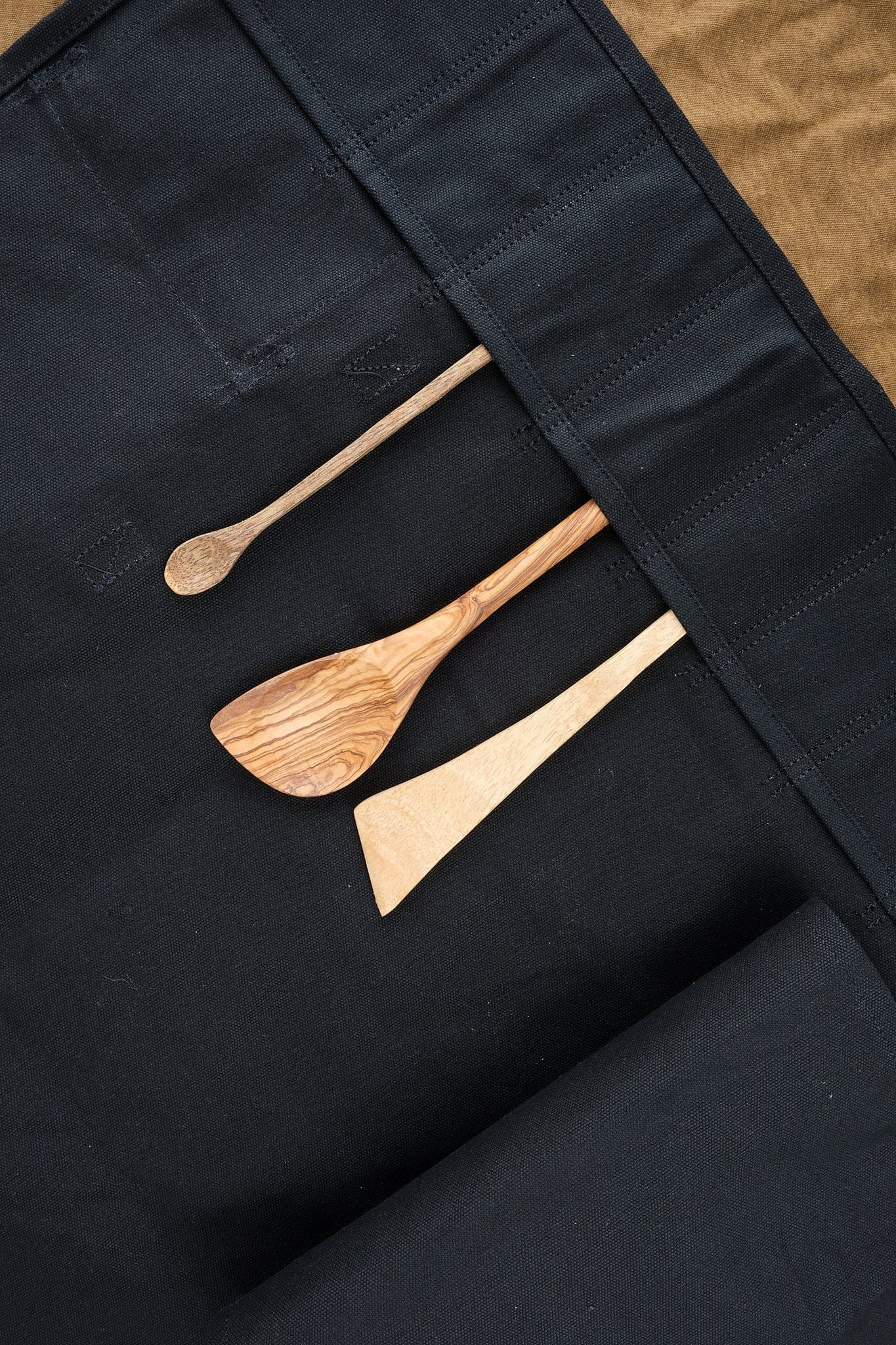 Mi Cocina Home Kitchen Utensils Knife Roll Black Canvas and Latigo Leather