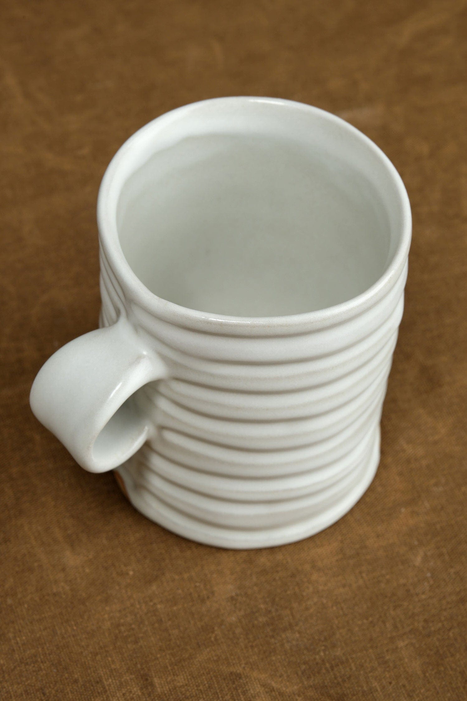 Mt. Washington Pottery Home CoffeeTea Ring Mug in White White / 16 oz