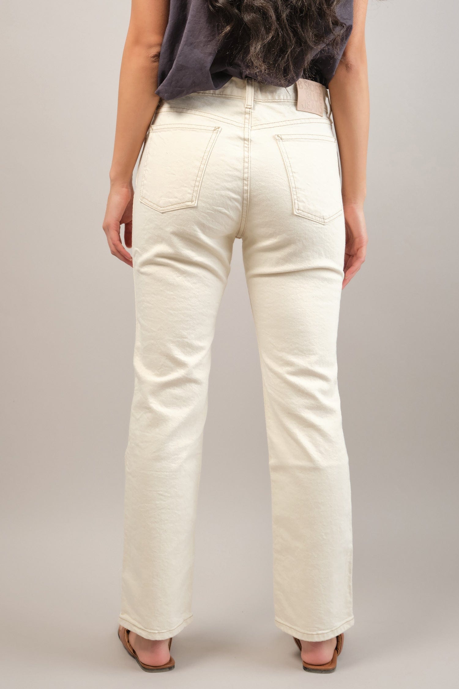 Back of Field Kick in Clair Rinse