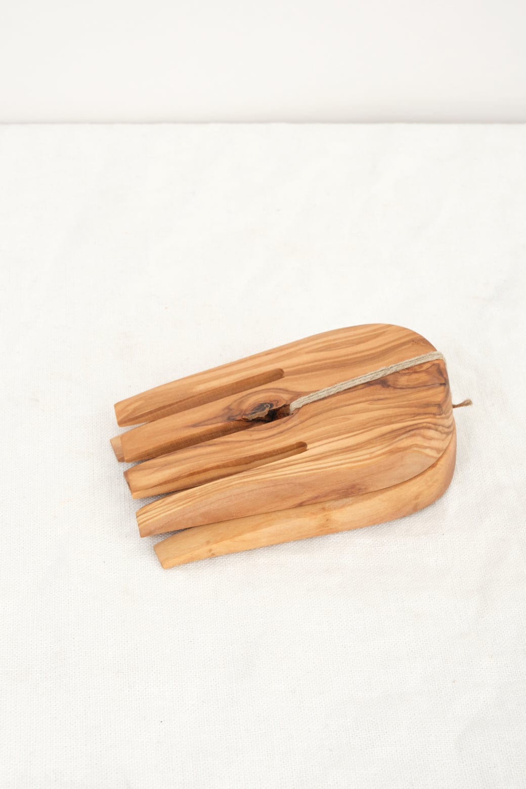 Be Home Home Kitchen Utensils Olive Wood Salad Hands