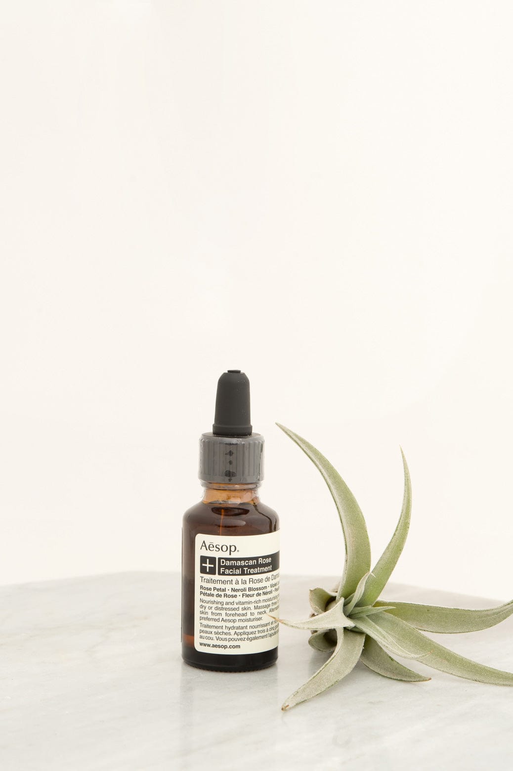 Aesop Beauty Face Damascan Rose Facial Treatment Rose Petal / 0.8 fl oz