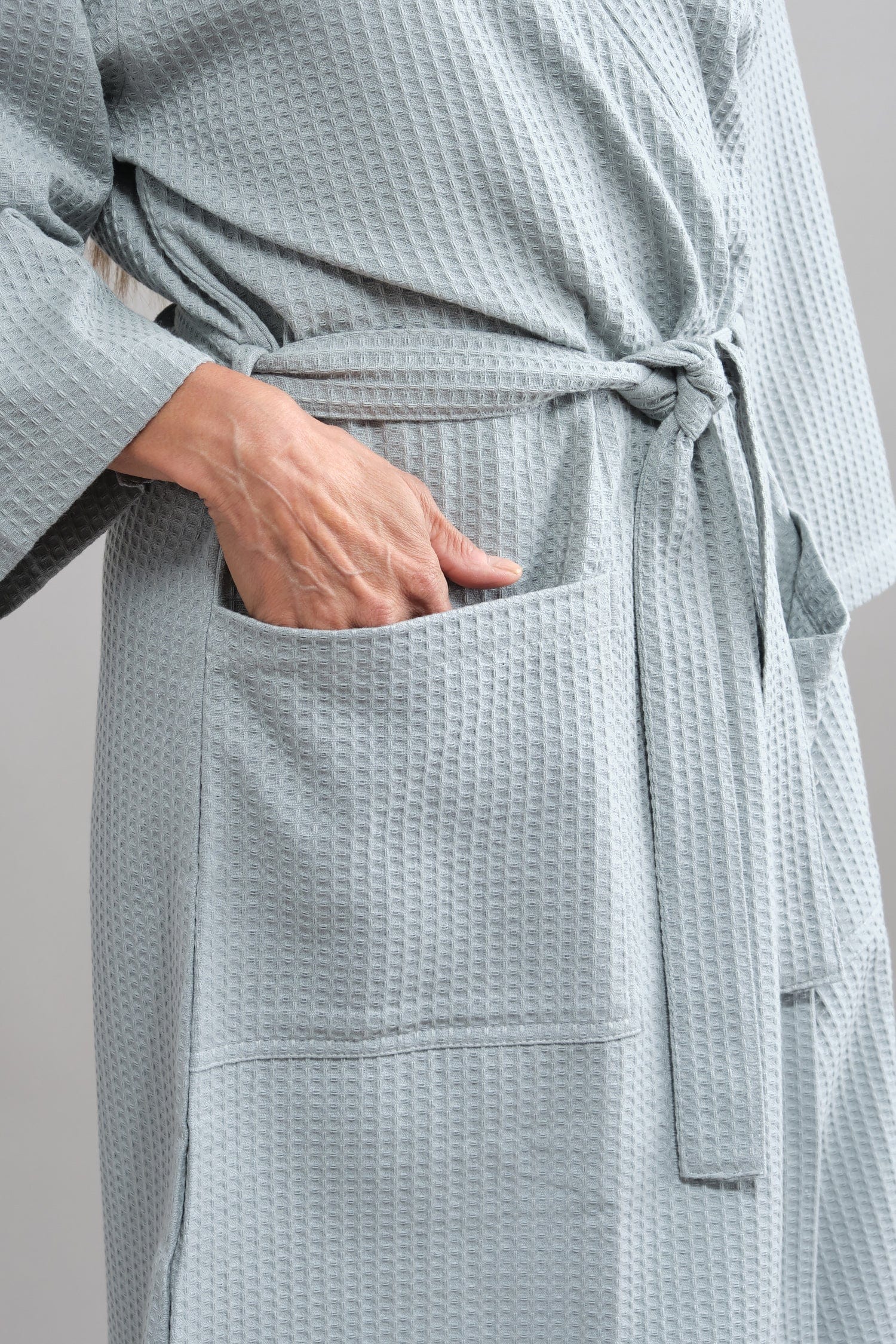 Pocket on Kathrine Kimono in Light Grey