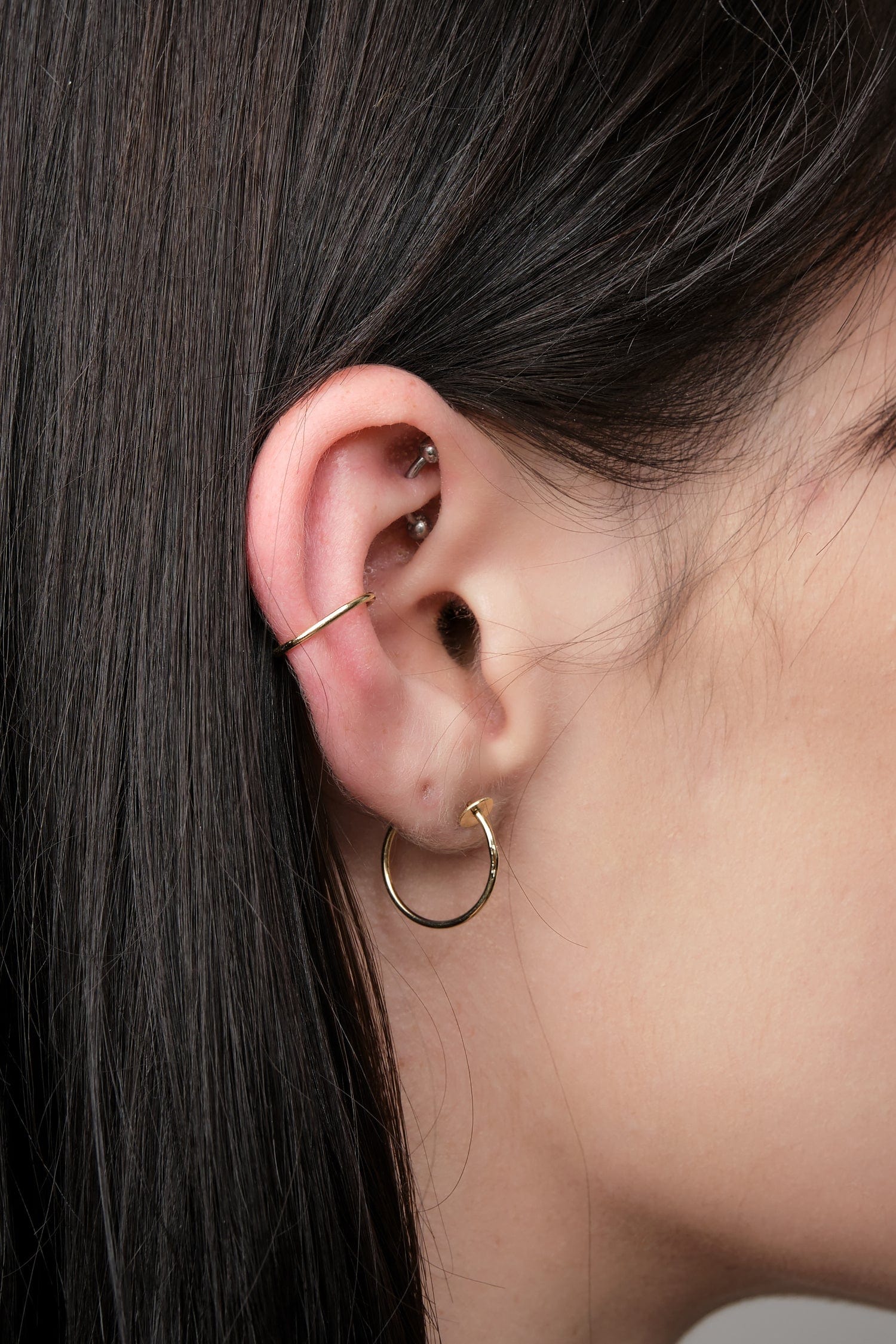 Carrie Hoffman micro ear cuff