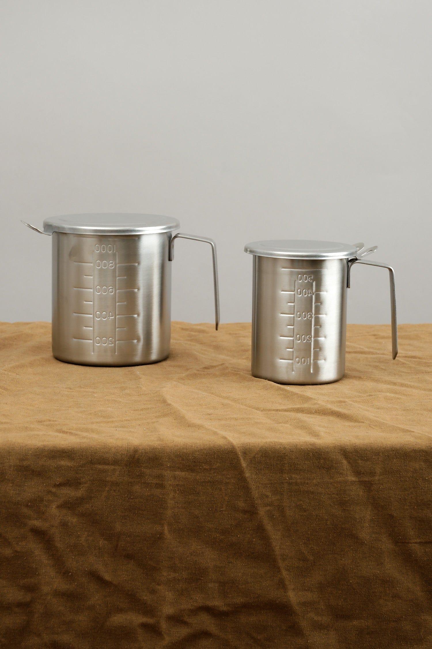 Conte Home Kitchen Serving 10 oz Koshimasu Server