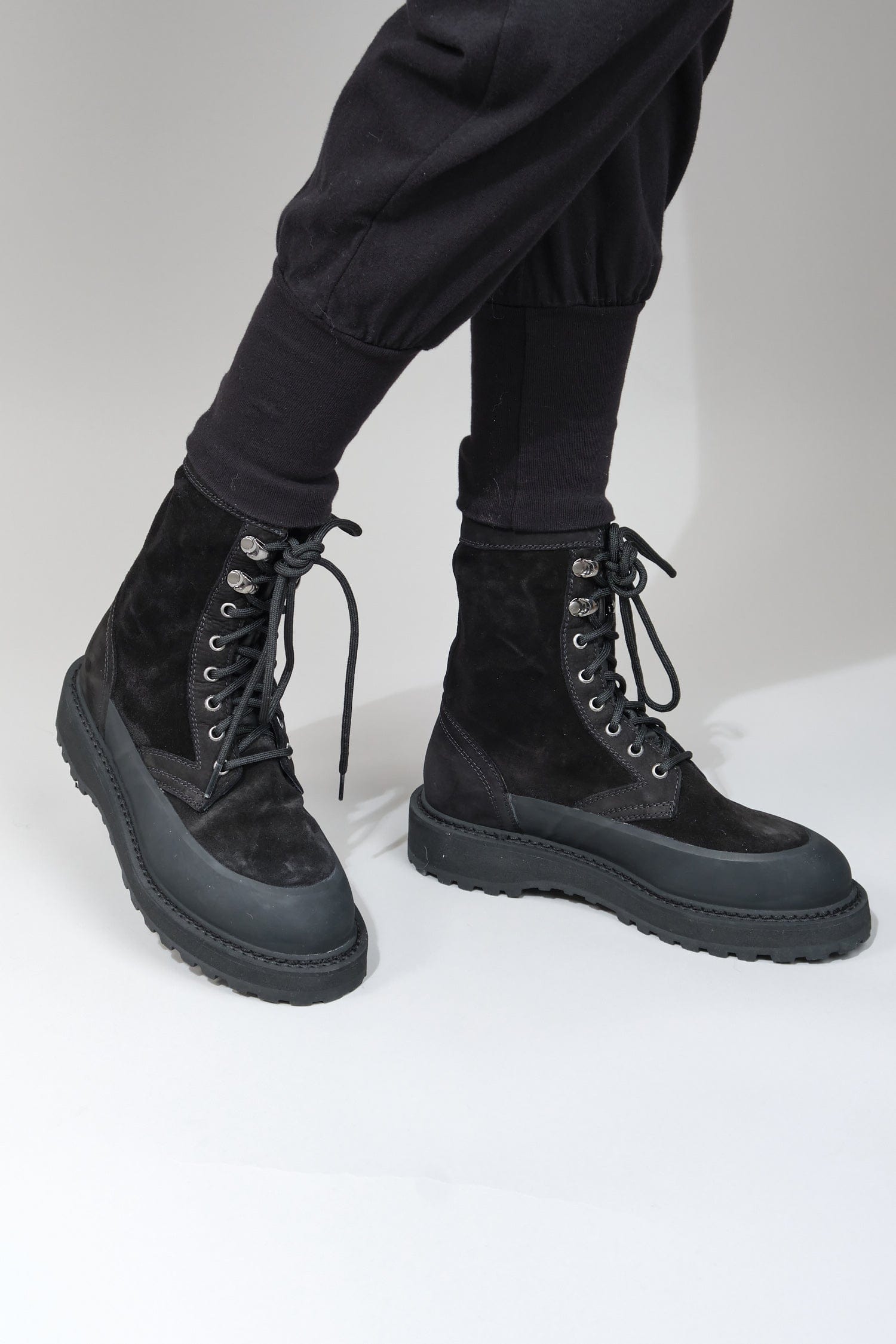 Altivole Due Boot in Black Suede styled