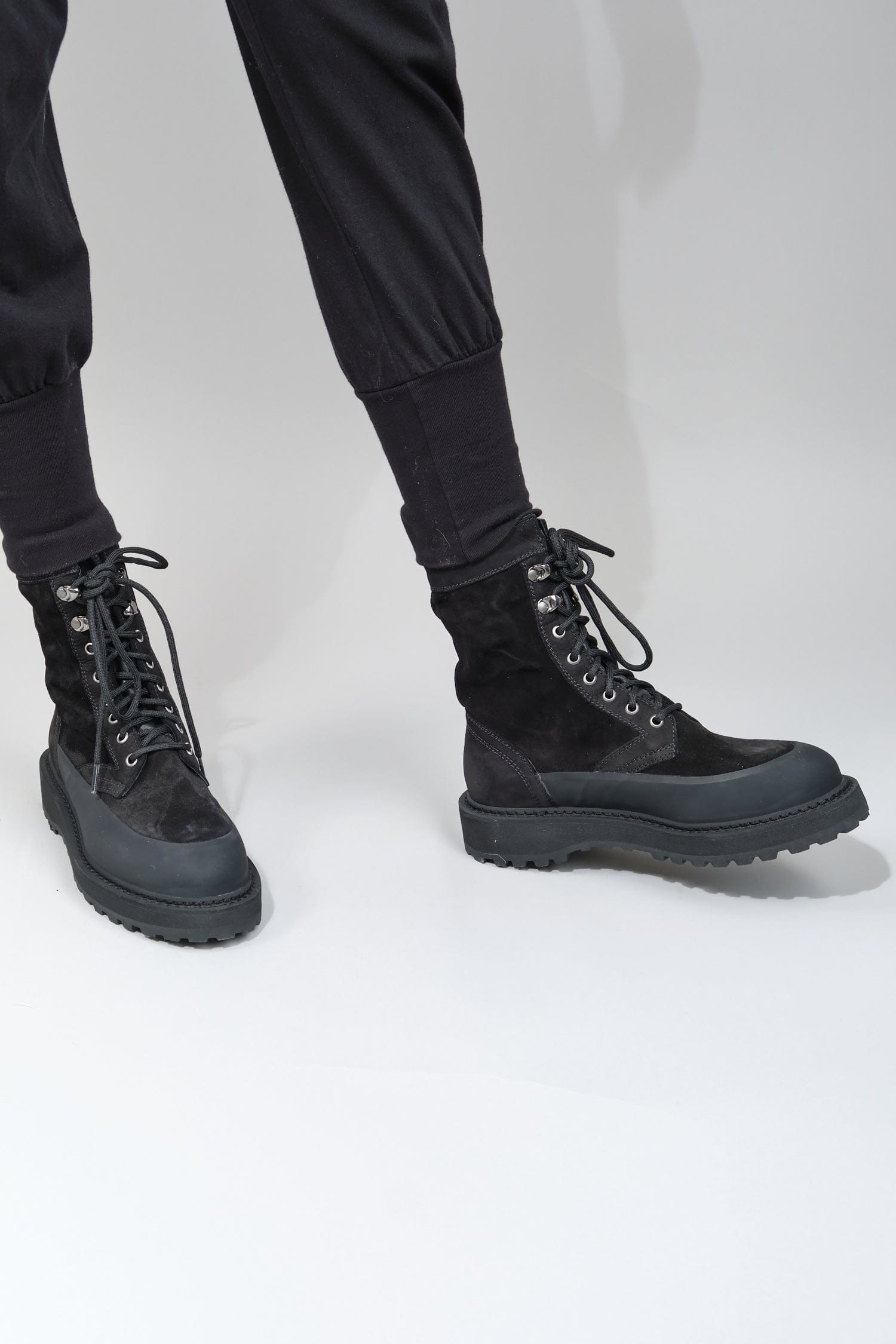 Altivole Due Boot in Black Suede