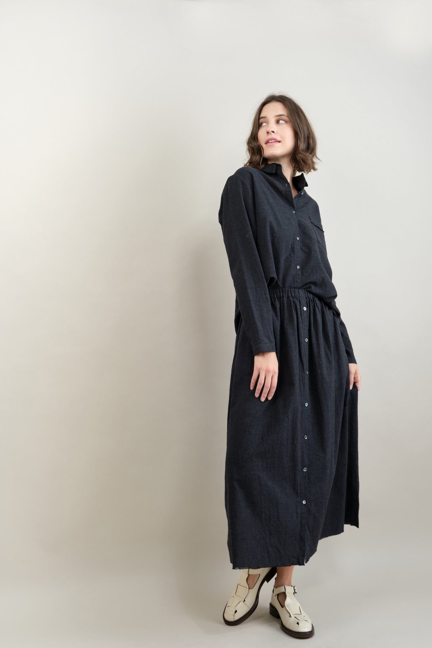 Henne Skirt in Carbon